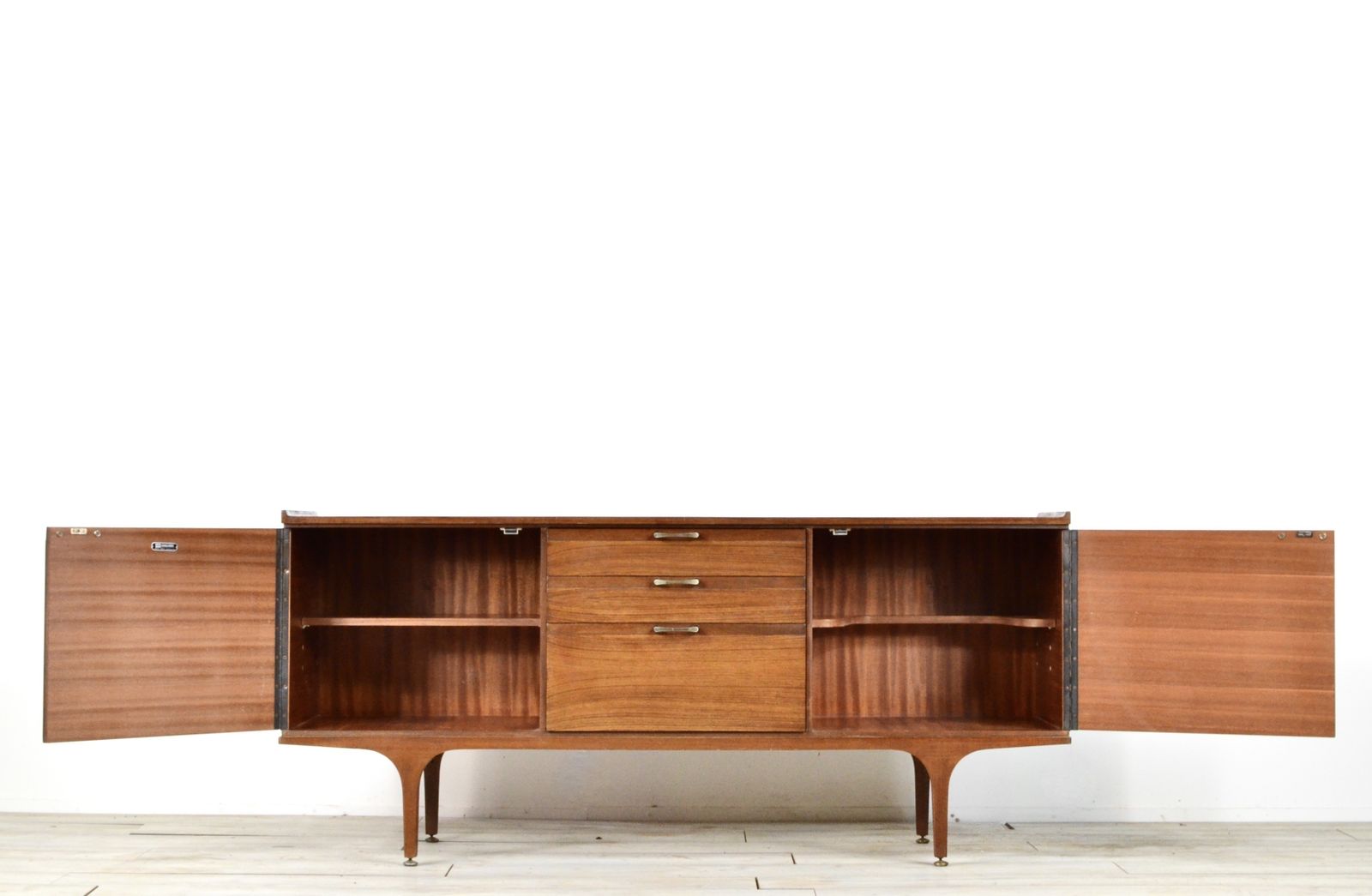 Midcentury 'Meredew' Teak Sideboard / Dresser. Stylish Vintage. Modern / Danish Style. photo vintage