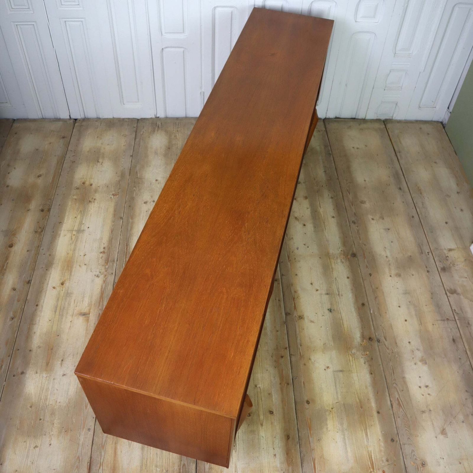 photo vinterior Vintage Teak Large Elliots Of Newbury Sideboard 0506b