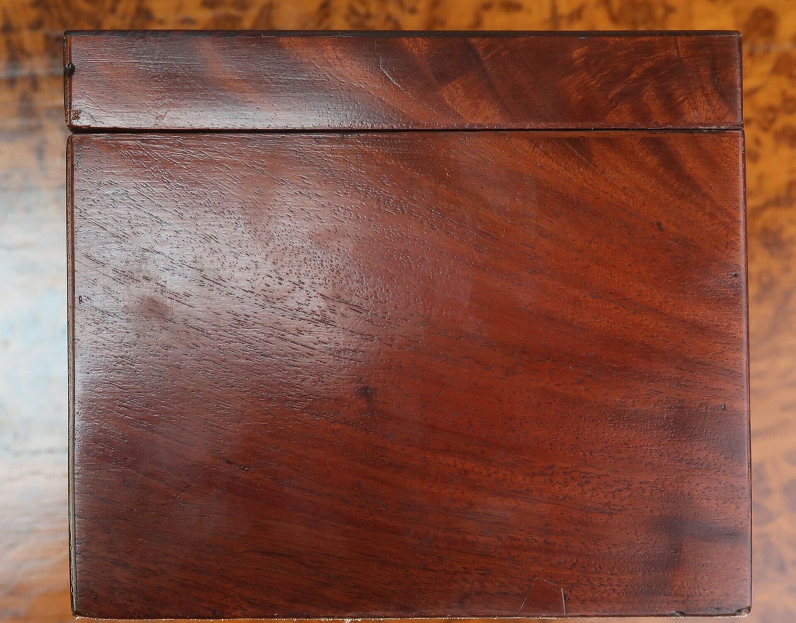 Antique Mahogany Tea Caddy With  Crossbanding. English C.1800 photo 350.0