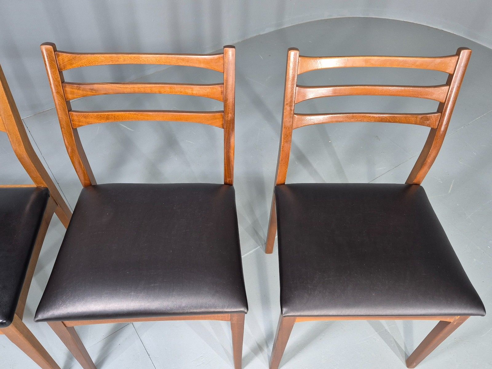 4 Vintage Teak Dining Chairs 1960s Mid Century Retro Black Vinyl Eb12189 photo vinterior