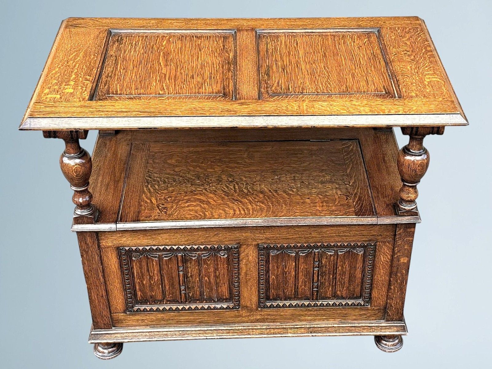 Furniture Antique Golden Oak Monks Bench photo