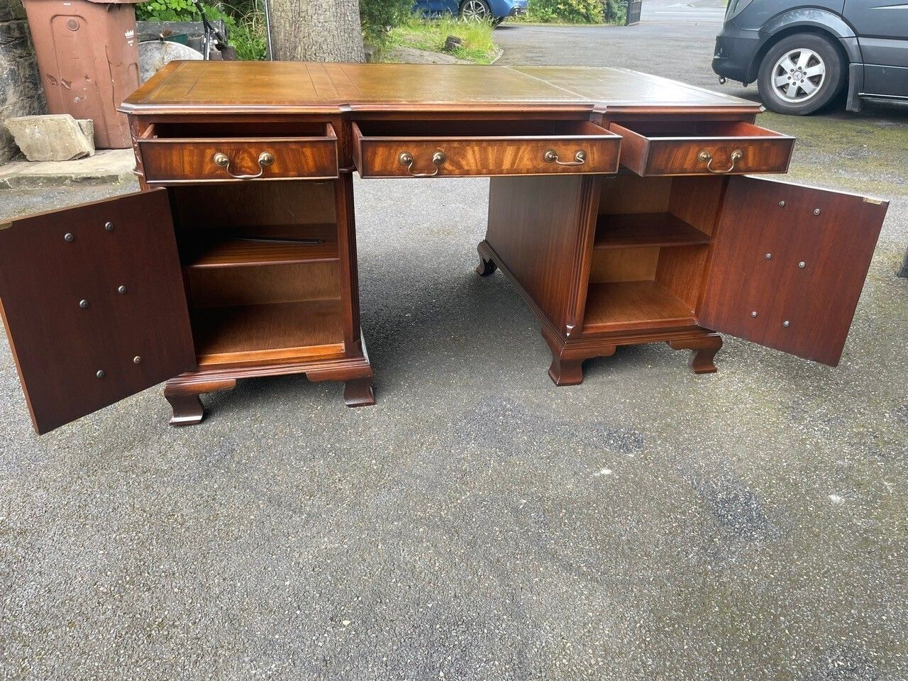 Quality Walnut Partners Pedestal Desk 5ft Wide photo vintage