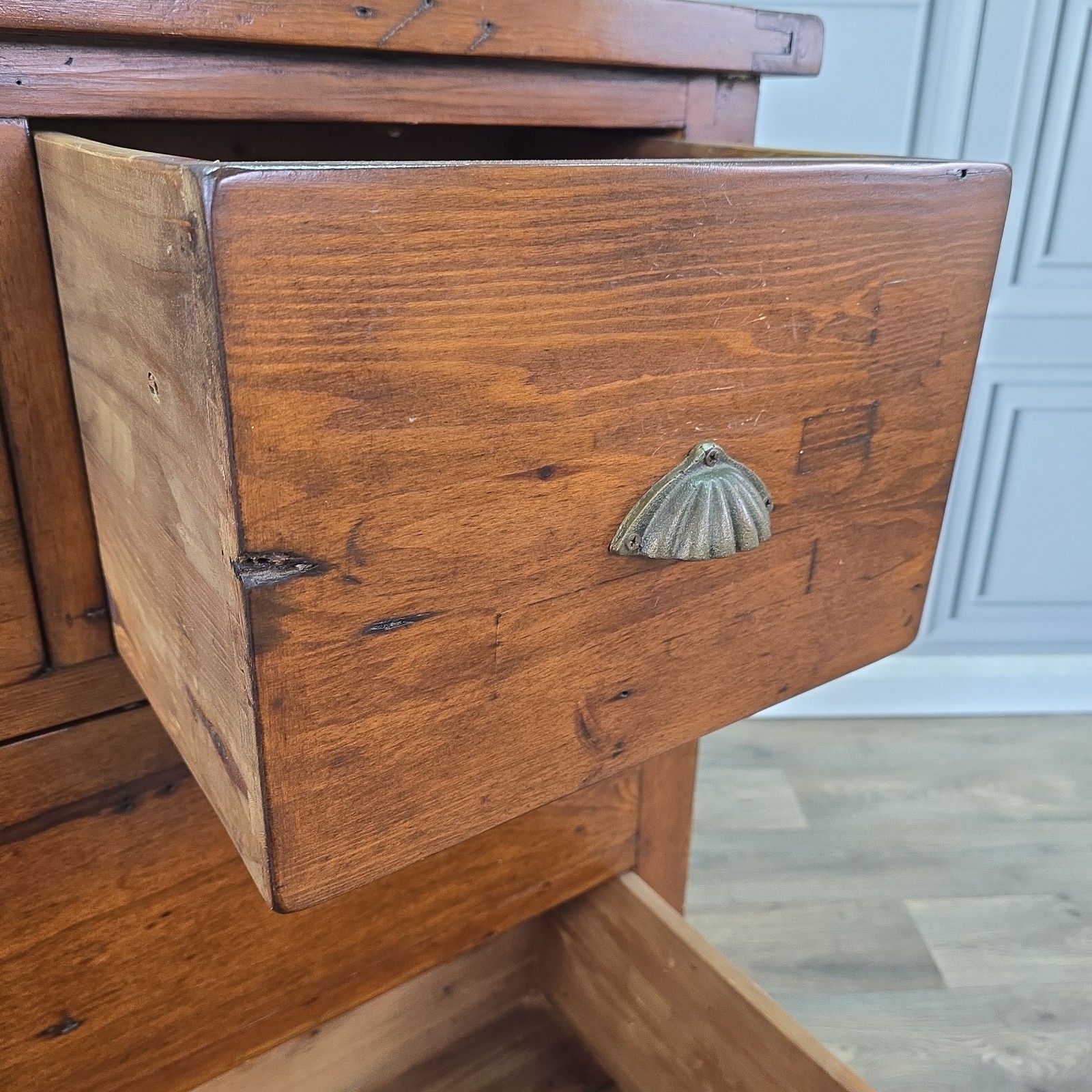 photo vintage Rustic Chest Of Drawers Solid Wooden Irish Coast Reclaimed Pine Tallboy