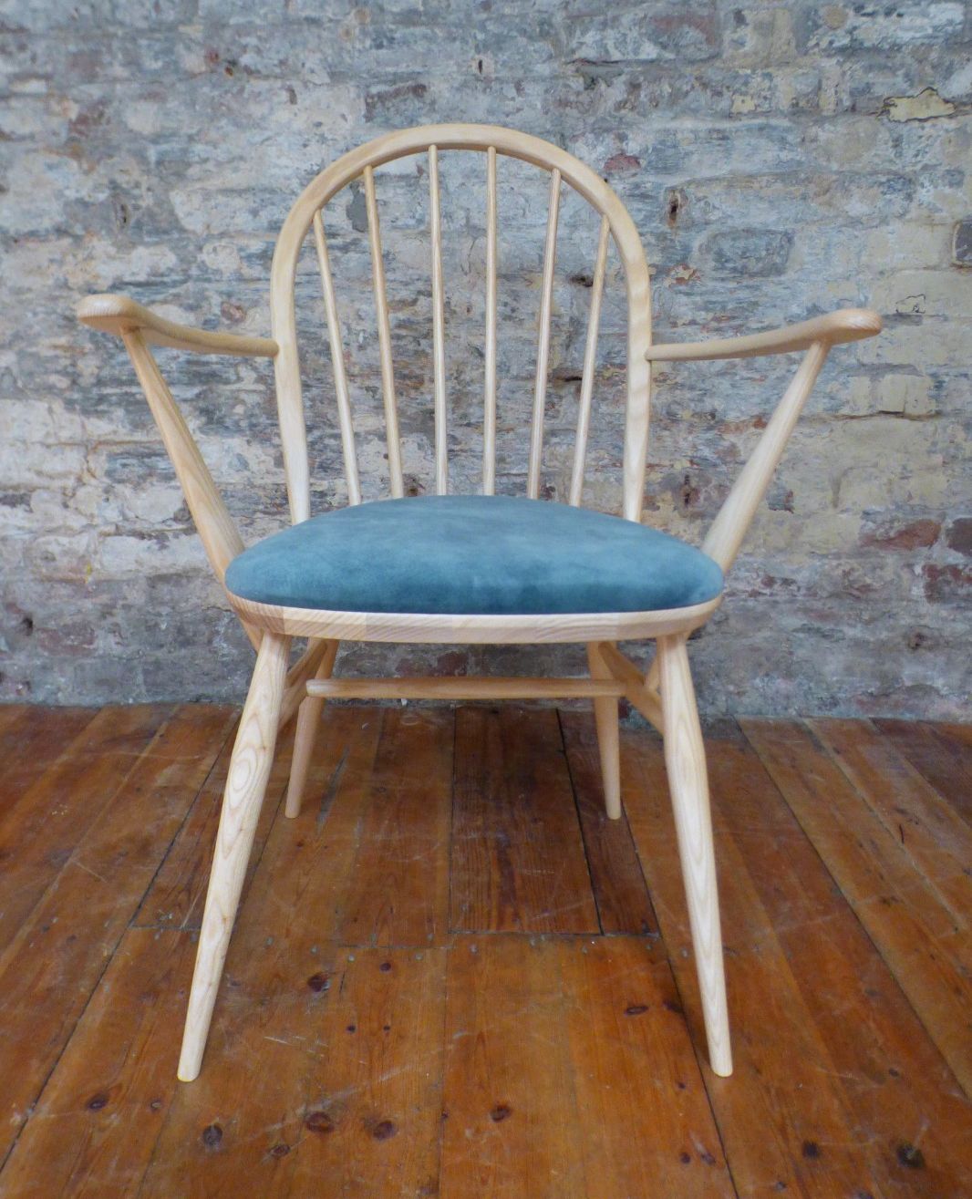 Four Modern Upholstered Windsor Blonde Ash Ercol Dining Chairs Exc Uk Delivery photo Furniture