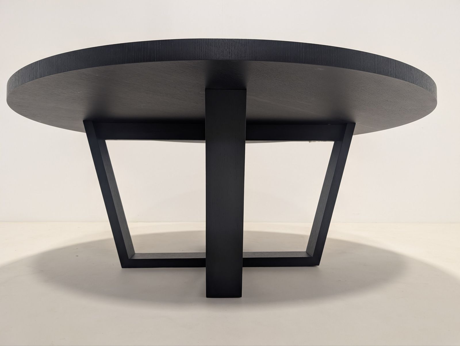 Maxalto Xilos Dining Table, By Antonio Citterio photo vinterior