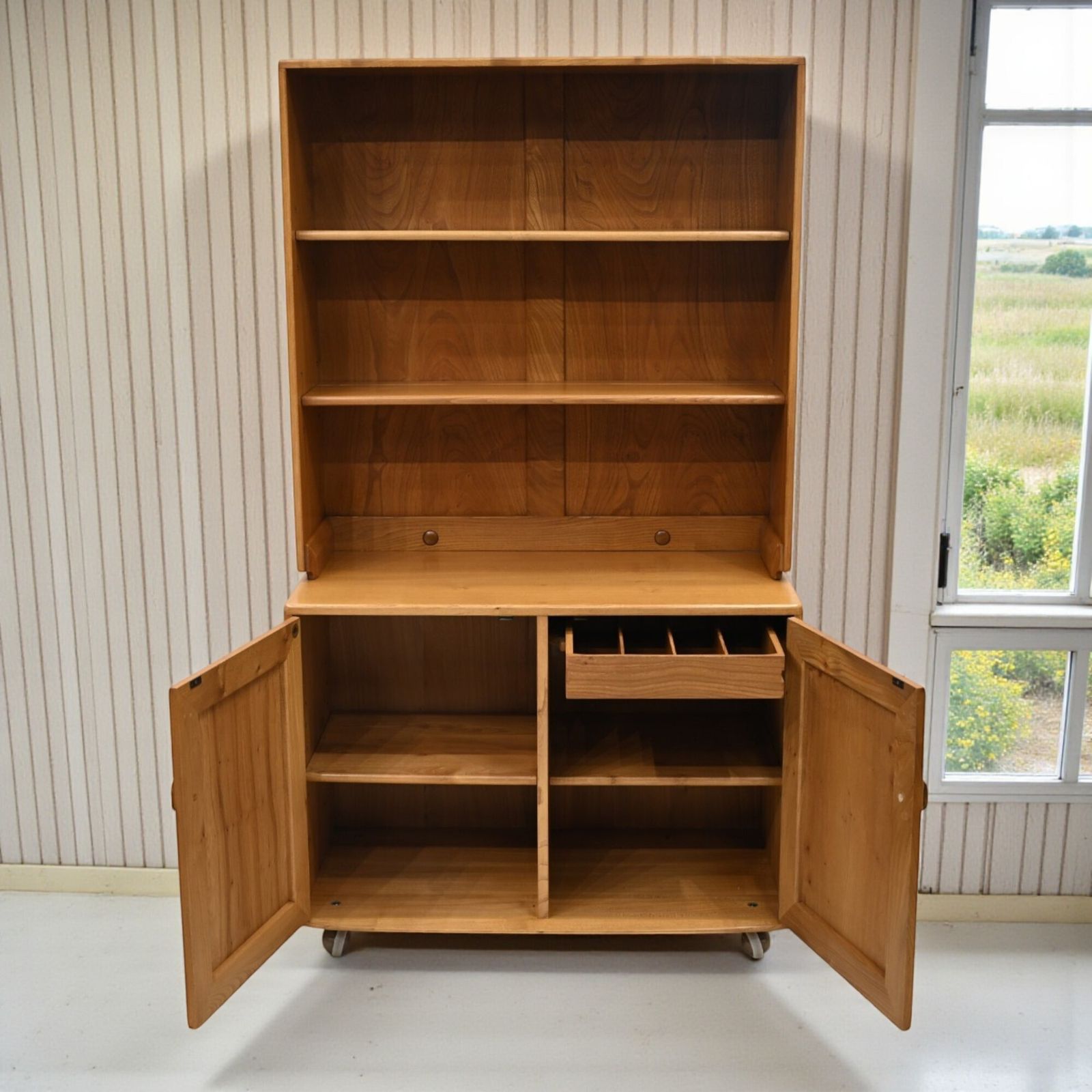 Ercol Windsor Bookcase 2 Doors Ercol's Light Finish Free Uk Delivery*