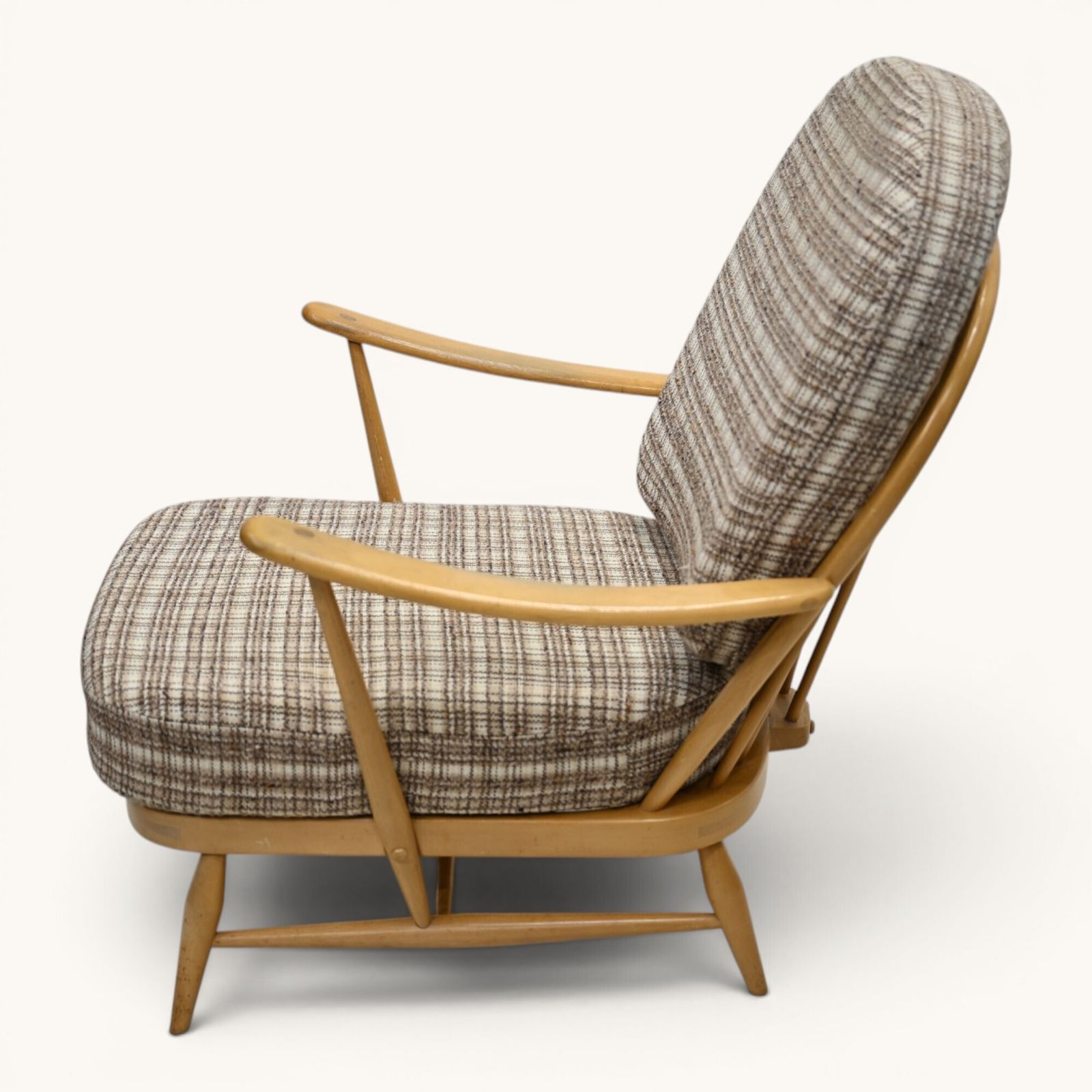 Ercol Windsor Easy Chair Model 203 1970s New Webbing Light Finish Free Delivery* photo for sale