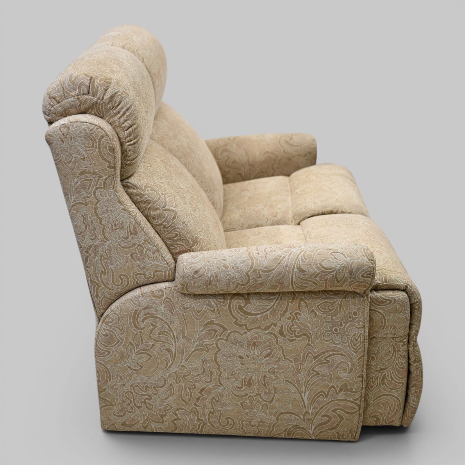 2str Sofa Very Comfortable 2 Seater Settee Vgc Made In England Free Uk Delivery* photo vintage