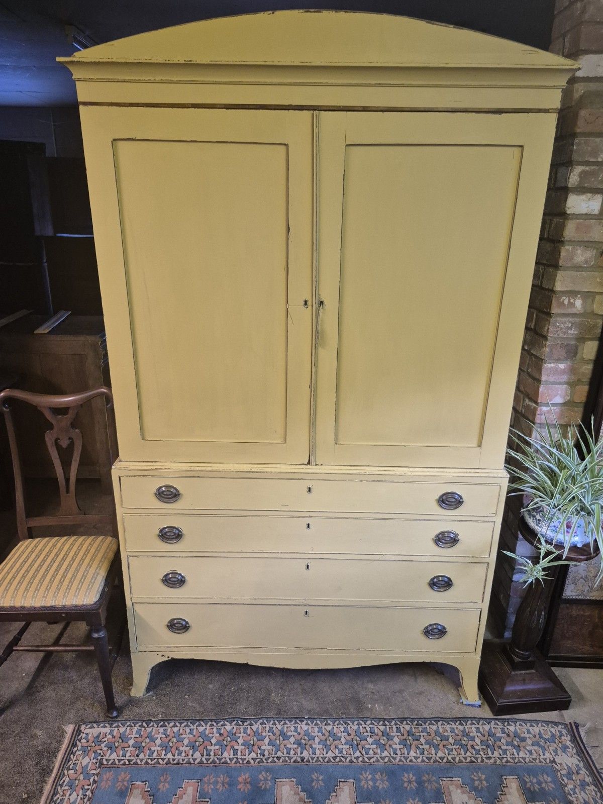 555.0 Fabulous C1820 Rustic Country House Yellow Regency Larder Cupboard Linen Press photo