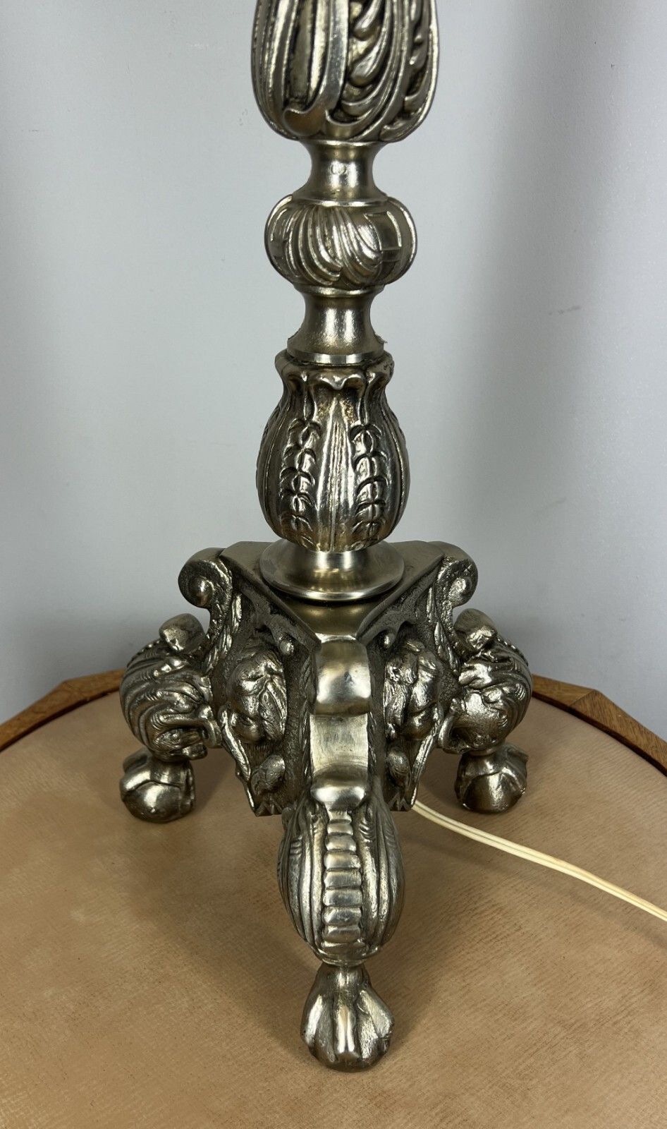 Lamp Vintage French Style Brass Ornate Table Lamp With Shade Lot 3020 photo vinterior