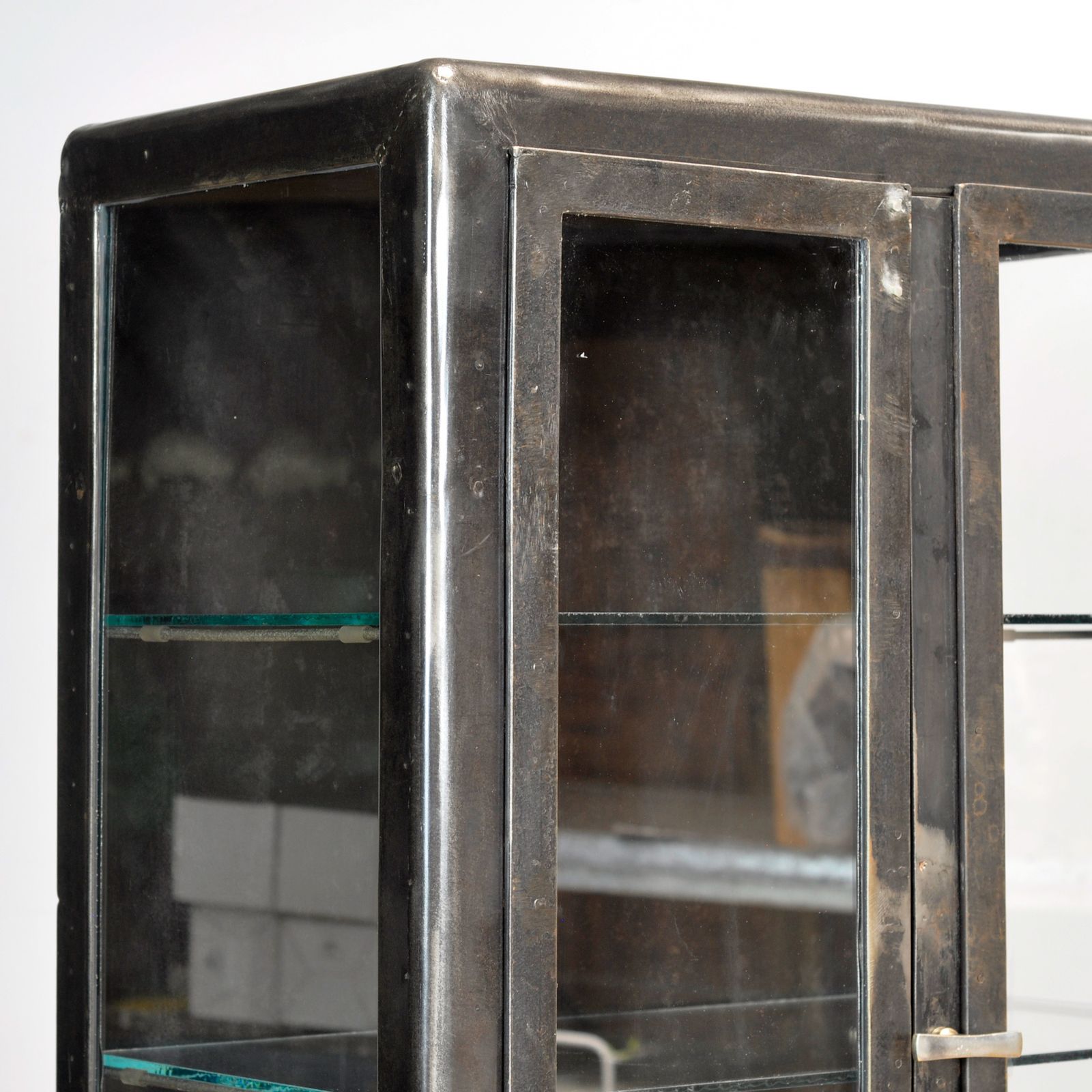 Polished Iron Medicine Cabinet, 1930s photo vinterior