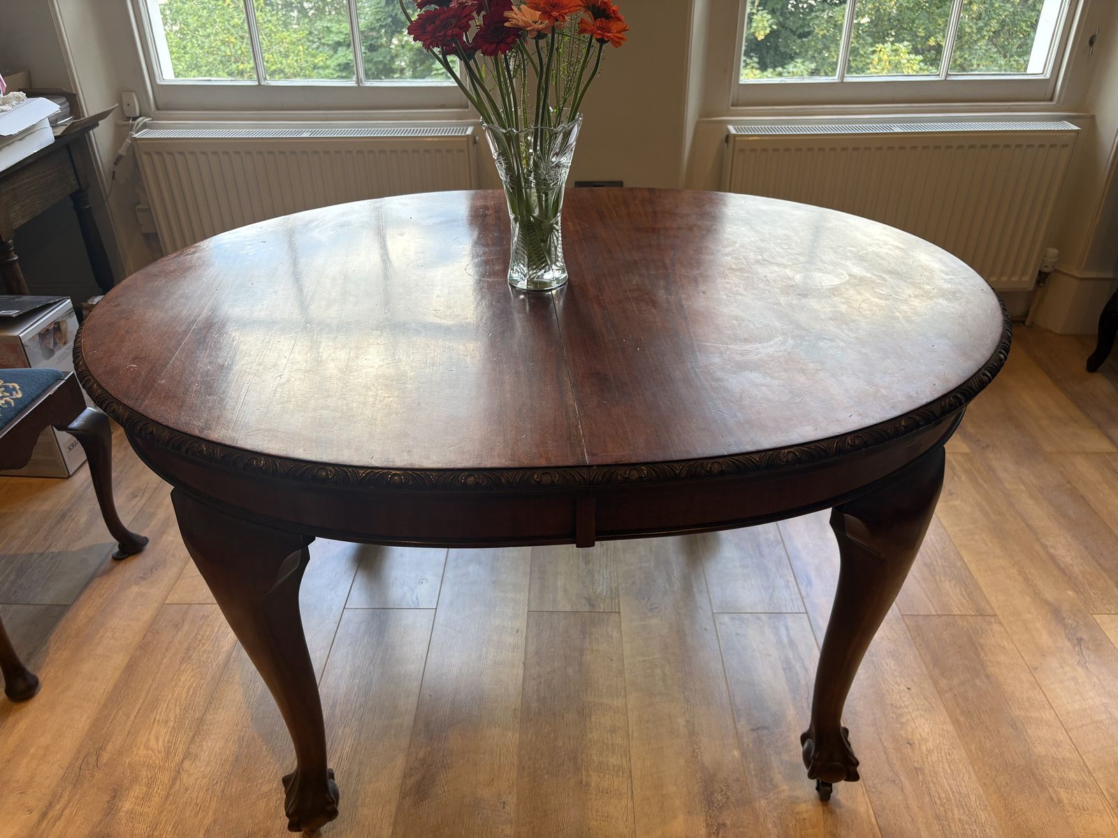 Antique Mahogany Oval Dining Table + 4 Chairs | Queen Anne Style | Paw Feet With Castors photo furniture