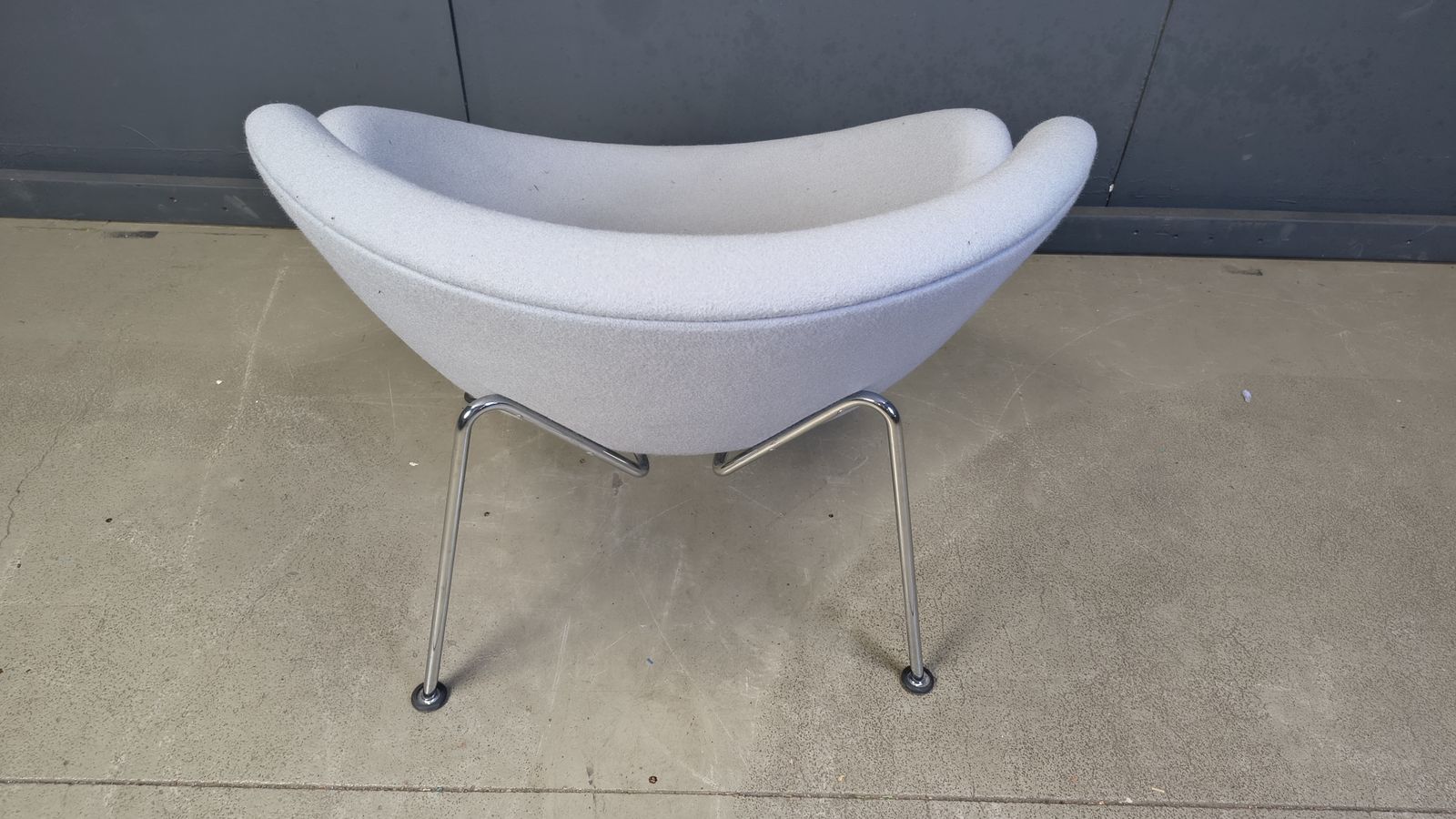 Orange Slice Chair By Pierre Paulin For Artifort, 1980s photo vinterior