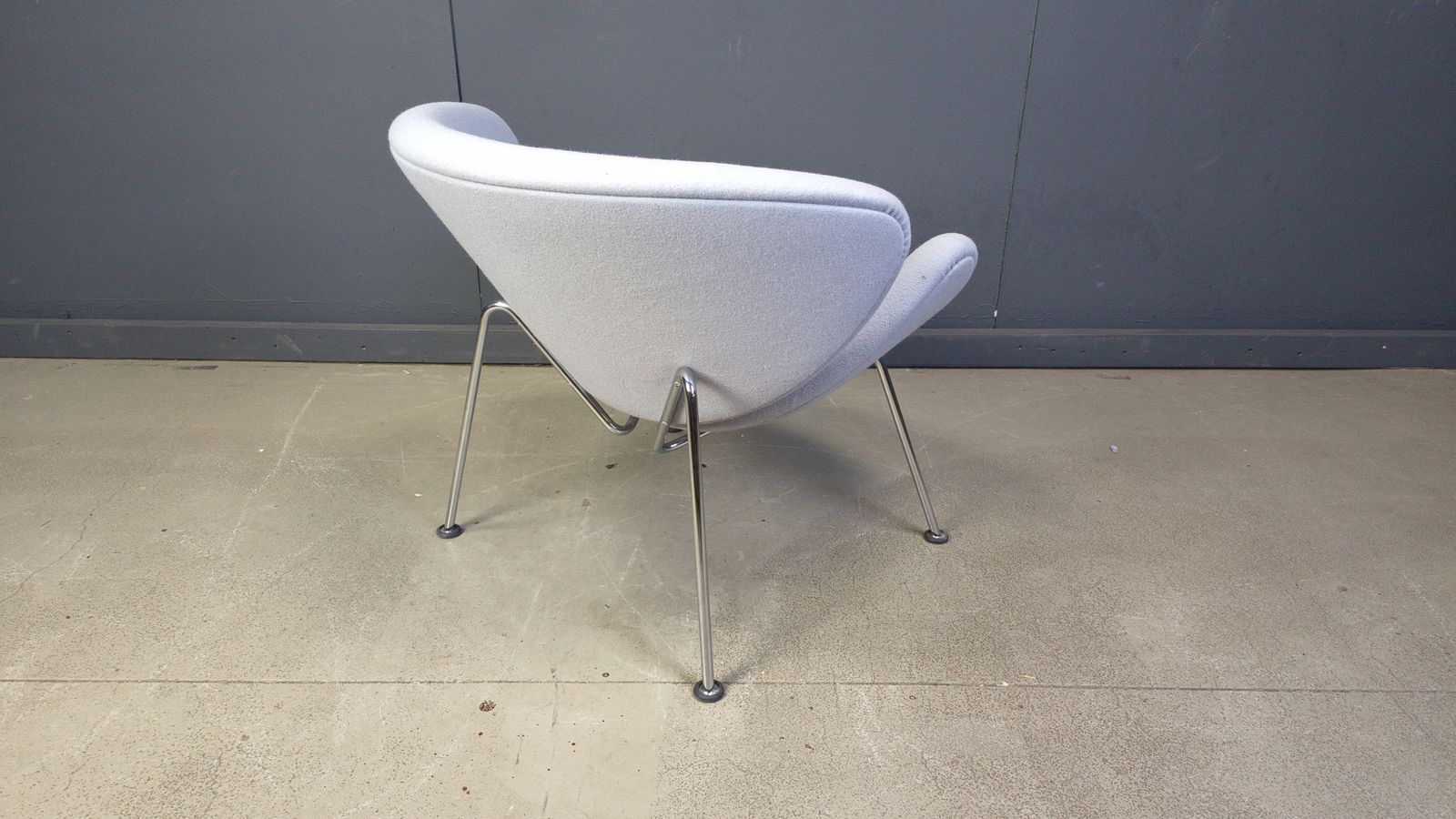 photo furniture Orange Slice Chair By Pierre Paulin For Artifort, 1980s