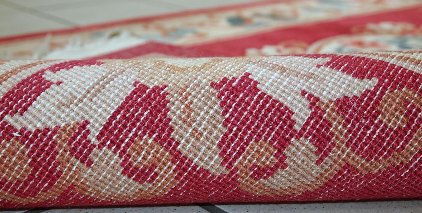 Tapis chinois Art déco en laine, fait main - 2,5' x 4,5', années 1970 photo vintage