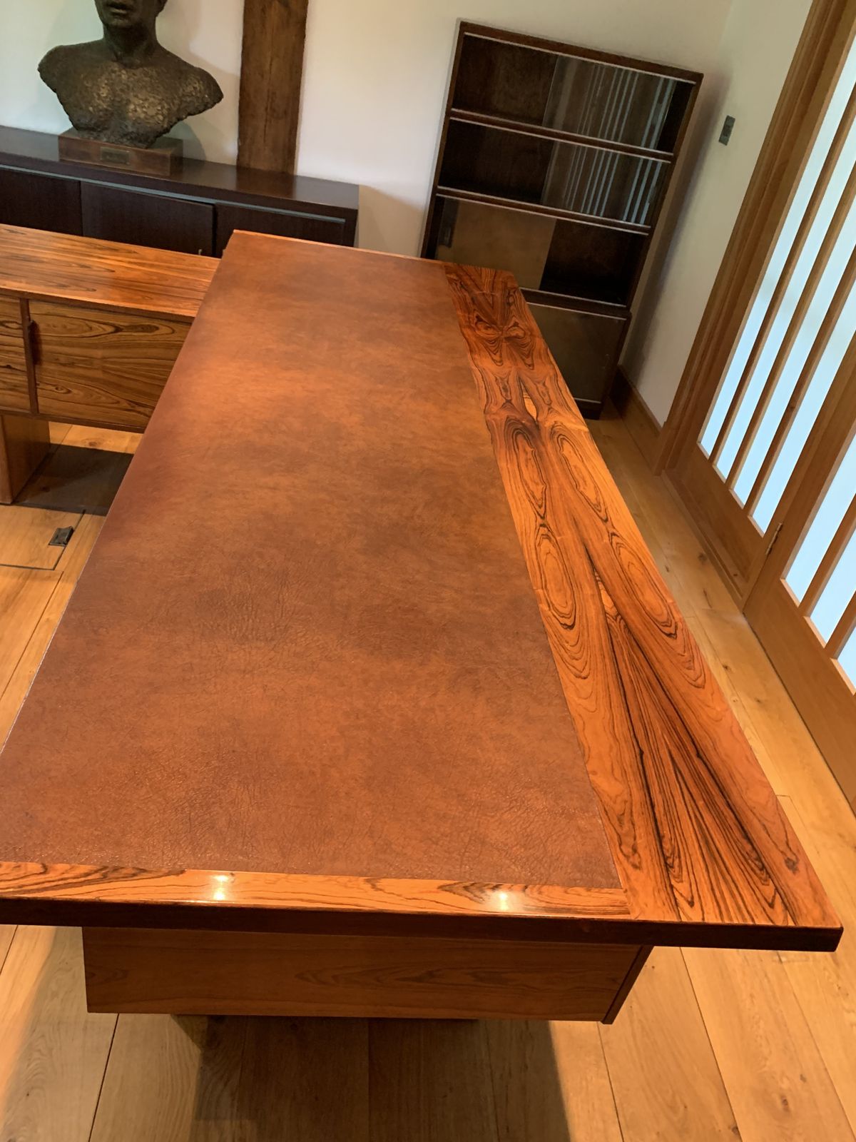 Gorgeous Mid Century Rosewood And Leather Desk Vgc photo furniture