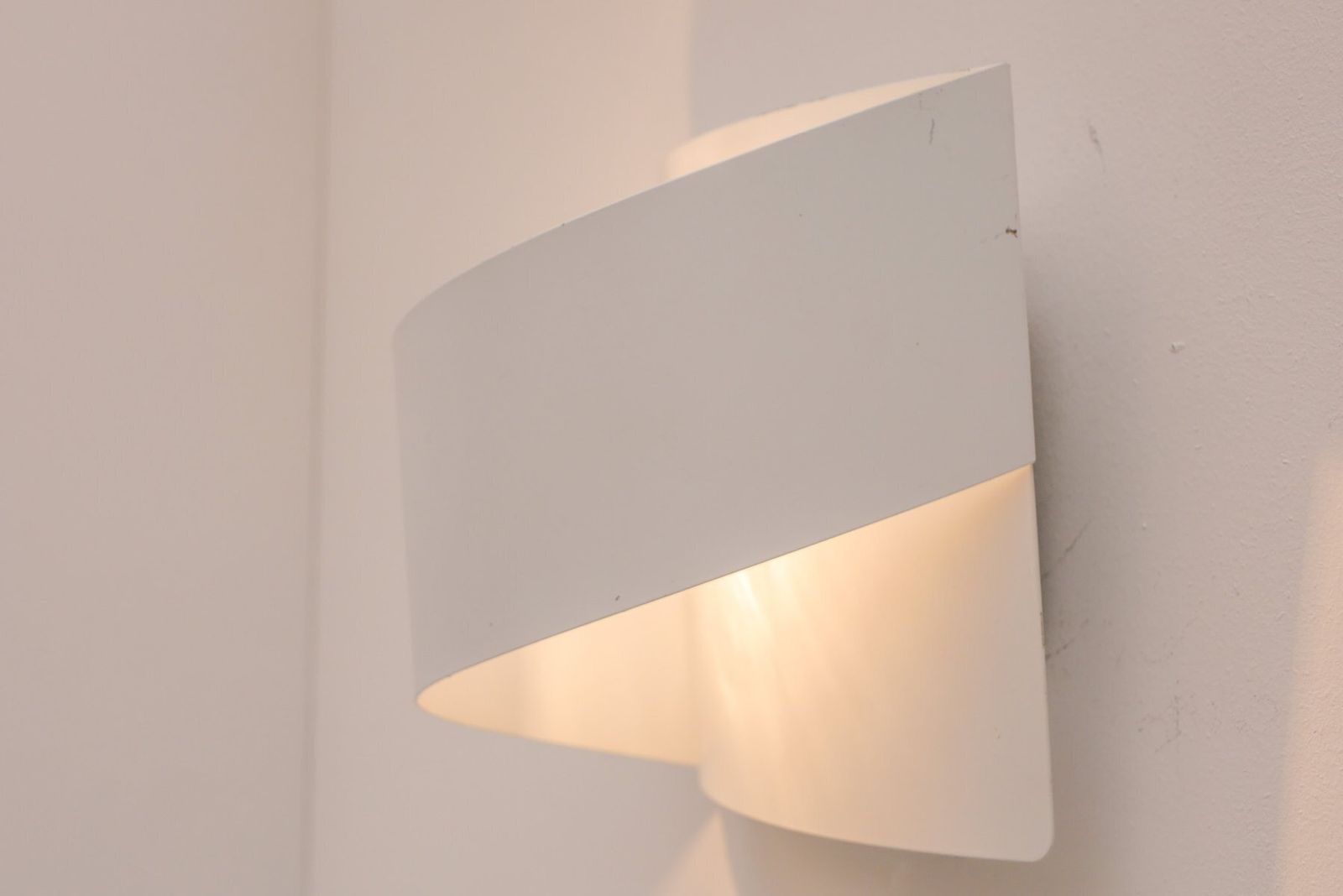 Band Wandlamp van Peter Celsing voor Falkenbergs Belysning, Zweden, jaren 1960 photo for sale
