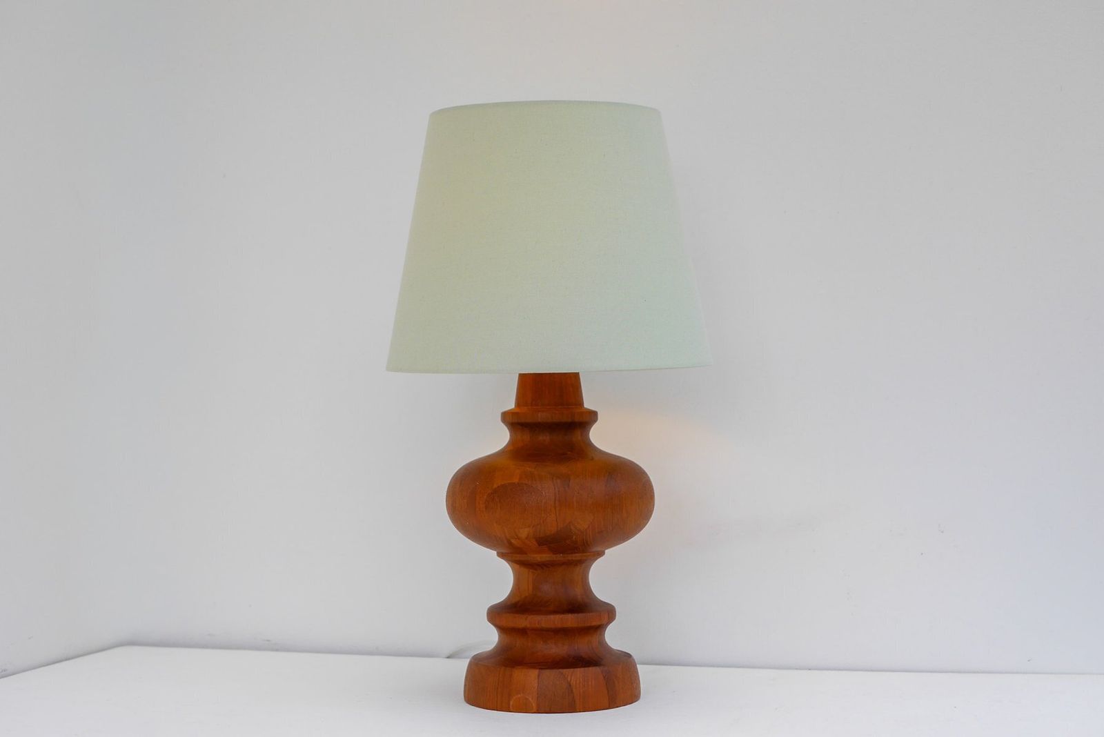 photo for sale Mid Century Modern Scandinavian Oak Table Lamp From Möllers