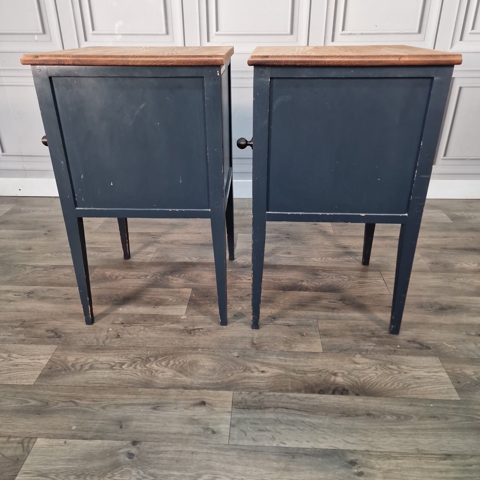 photo vintage Vintage Pair Bedside Cabinets Painted Oak Top Wooden Nightstands Pot Cupboards