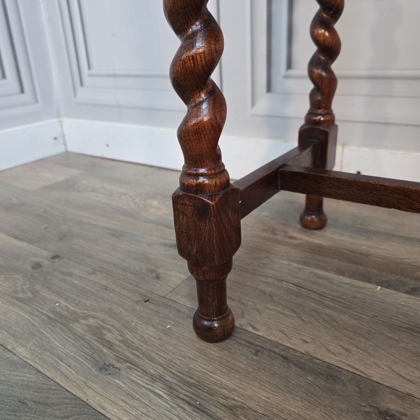 430.0 Antique Oak Hall Table Solid Wood Barley Twist Console Side Lamp Jacobean photo