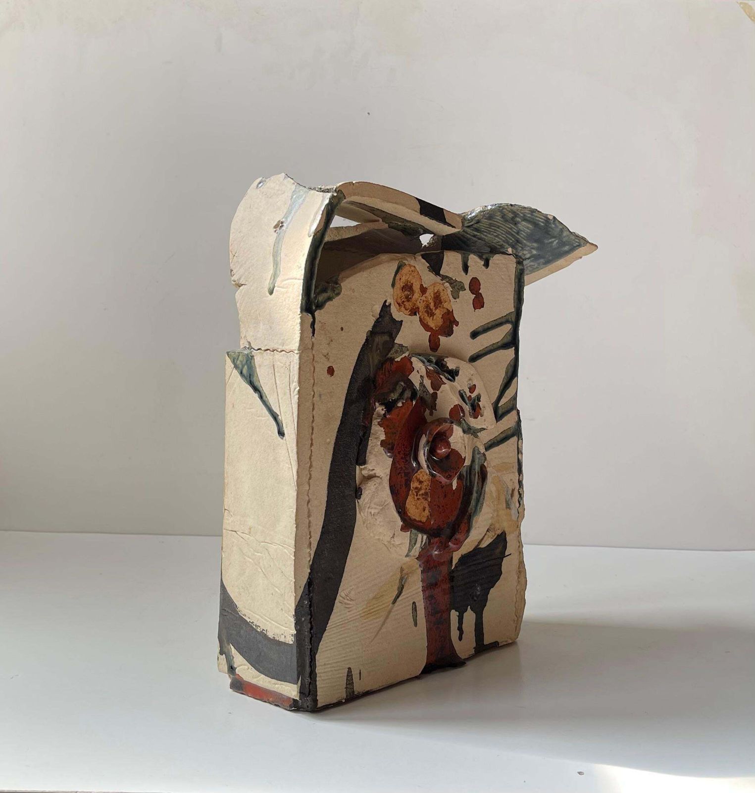 Sculpture céramique abstraite Nell Bernard Leauté « Deconstructed Construct » photo vinterior