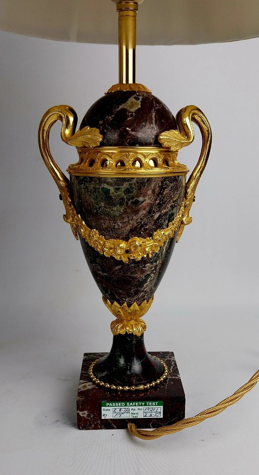 A Pair Of Late 19th Century Elegant French Marble Table Lamps With Gilt Bronze Mounts photo Lighting