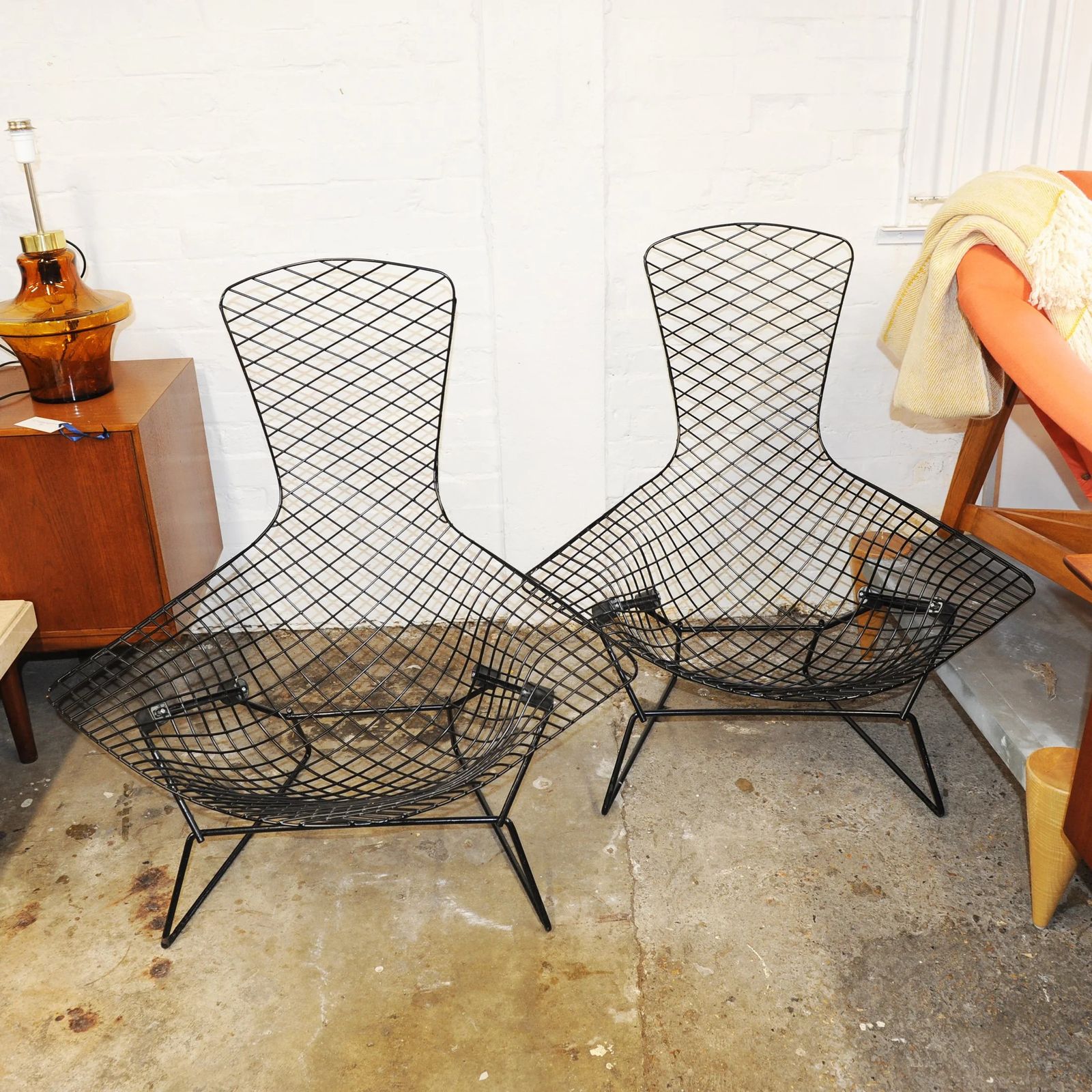 Pair Of Bird Chairs By Harry Bertoia For Knoll, 1950s, Set Of 2 photo for sale