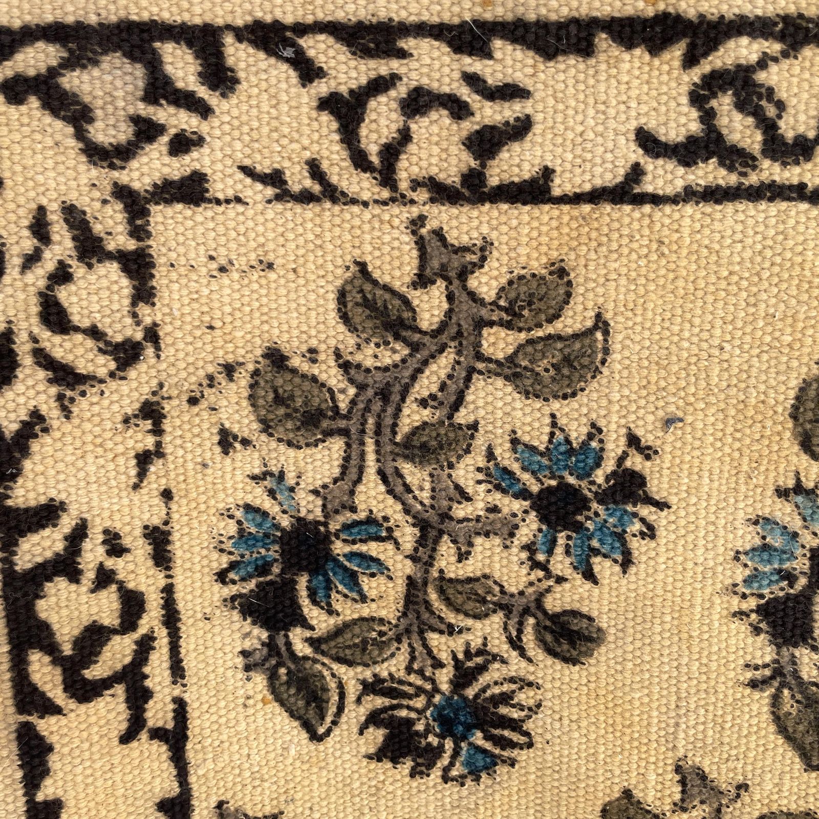Hand Printed Floral Runner Rug Cream Pale Yellow Cotton Indian Block Print Long Hallway Rug Vintage Accent Entryway Hallway photo 75.0
