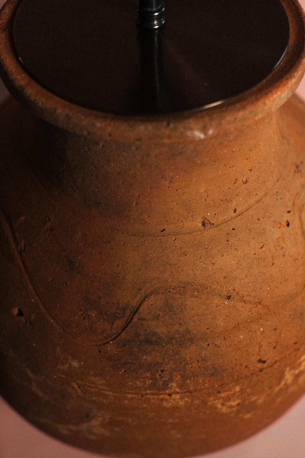 Sunbaked Curve Terracotta Lamp photo Verlichting