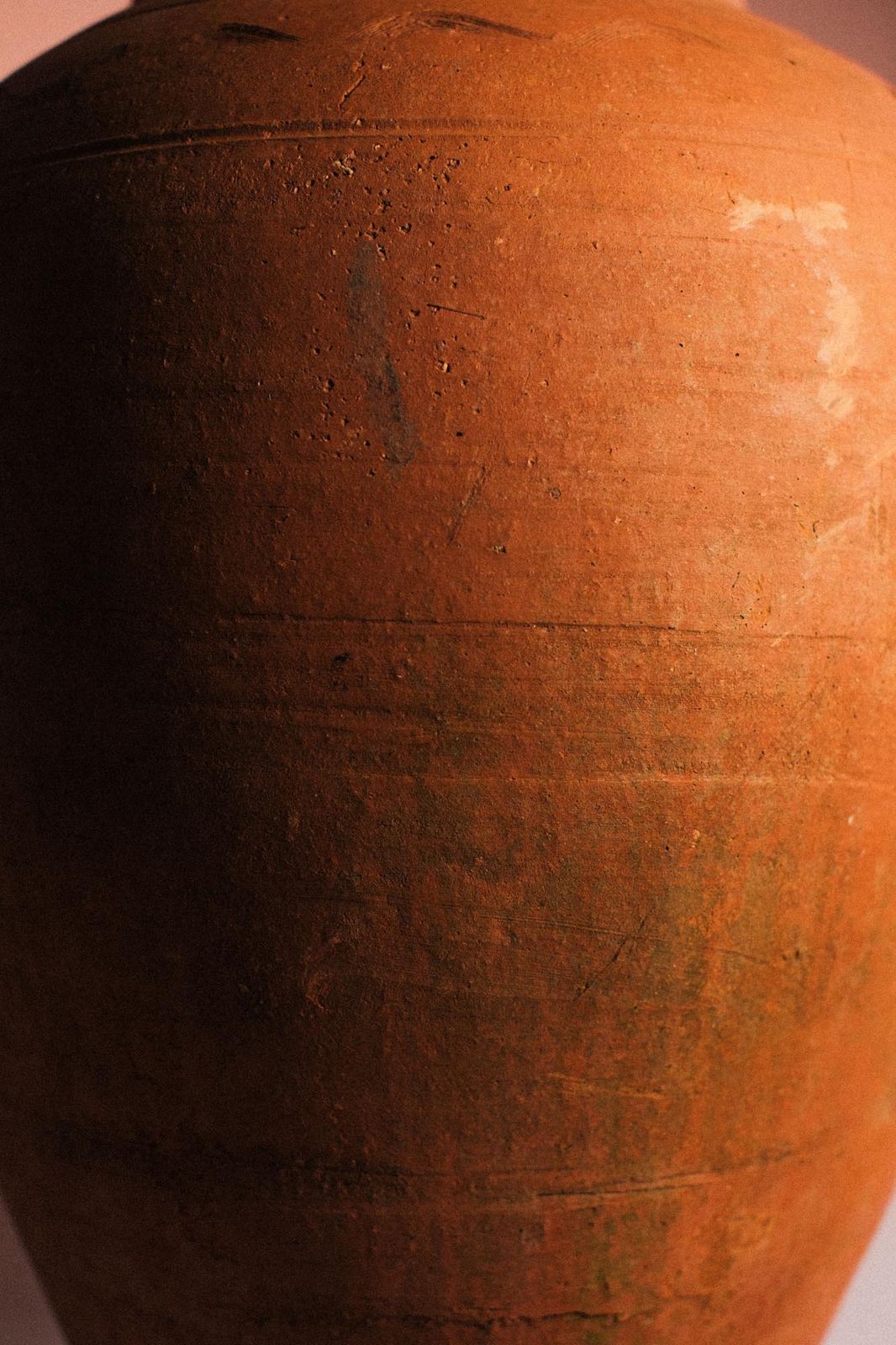 Sun Burnt Taper Terracotta Lamp photo Verlichting