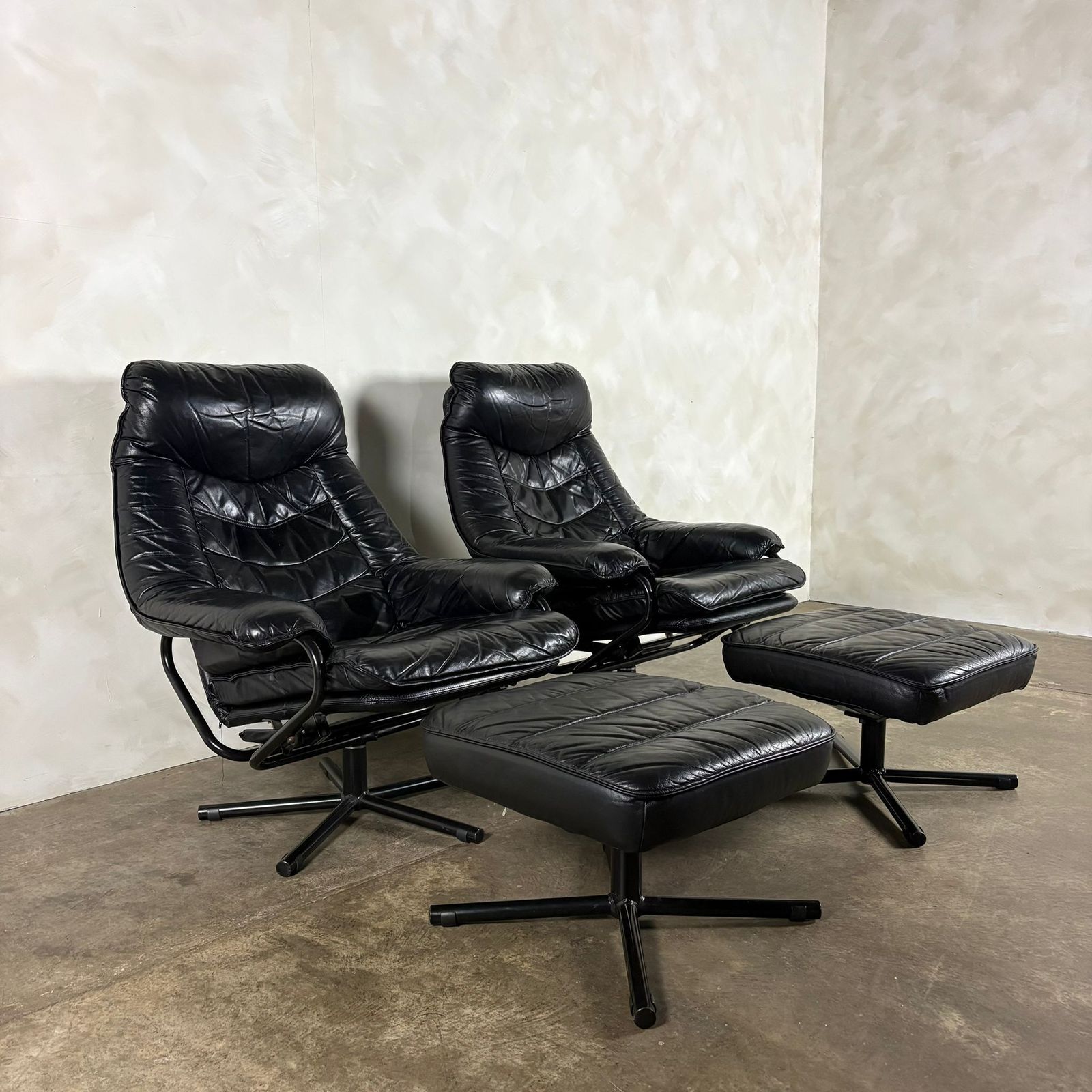 Black Leather Skoghaug Reclining Swivel Lounge Chair With Matching Footstool Mid Century Retro Mcm photo Furniture