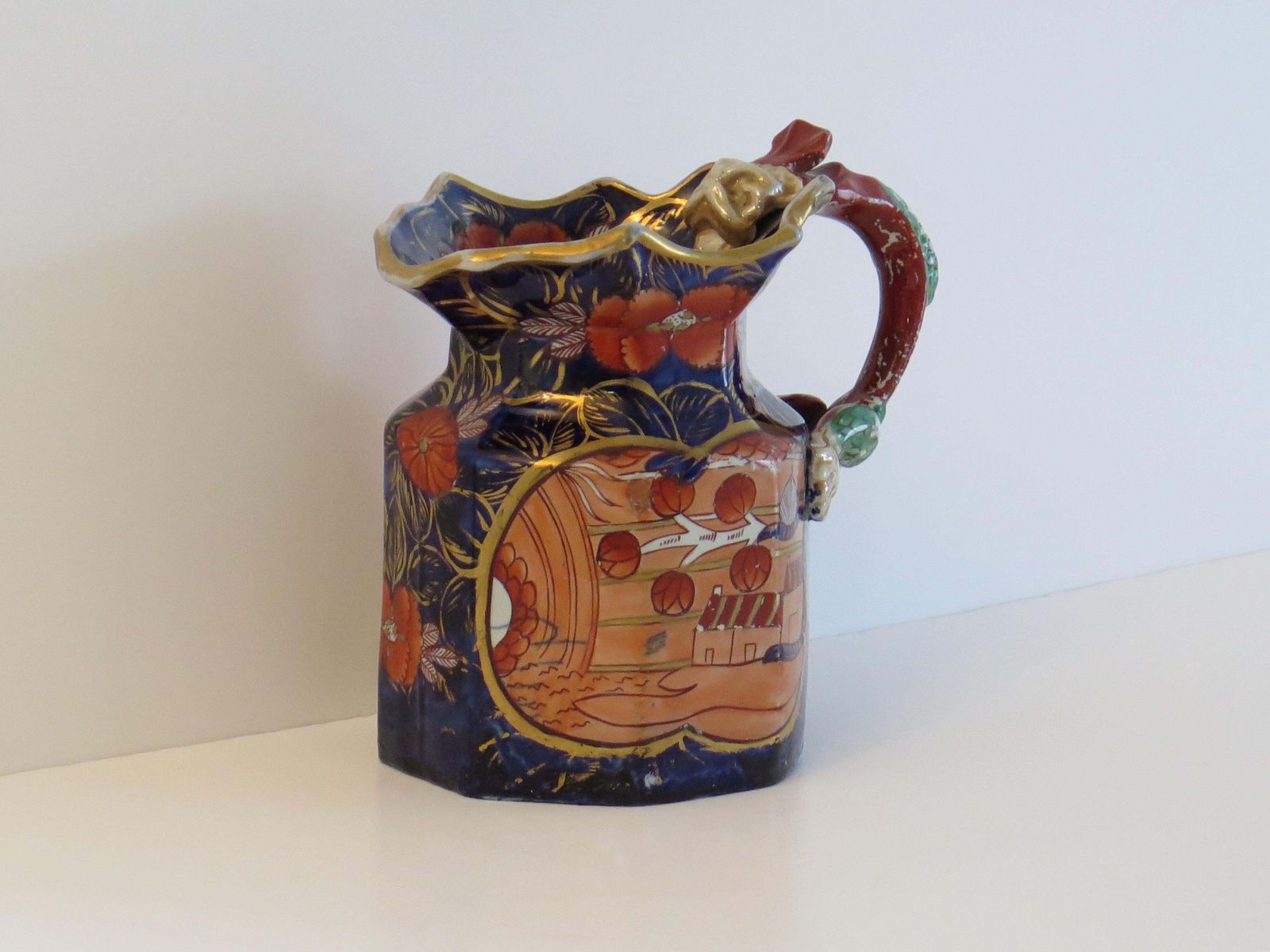 Mason's Ironstone grote kan of pitcher in het School House-patroon, ca. 1820 photo Woonaccessoires