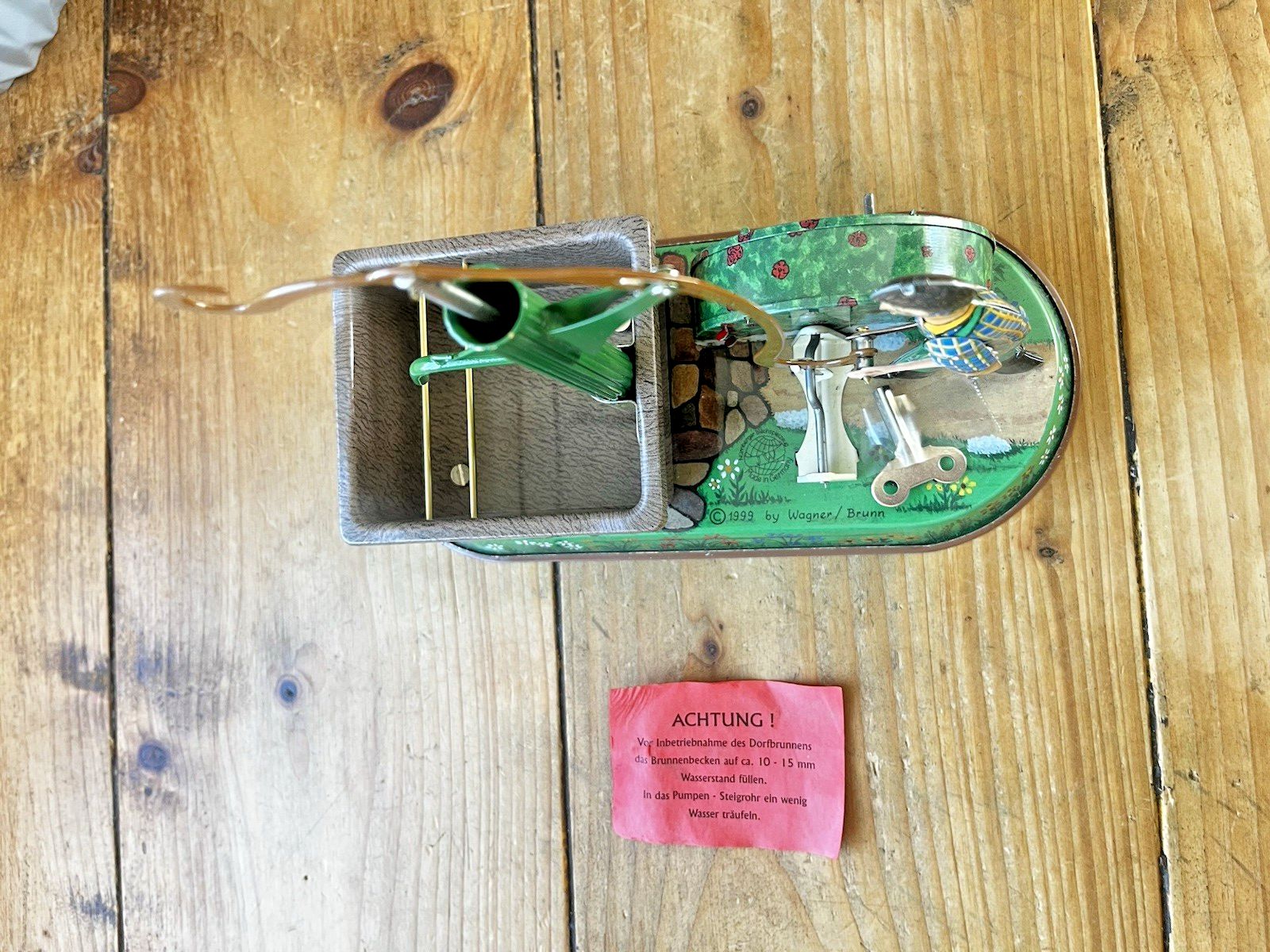 Home Decor Vintage 1999 Jw Wagner Brunn Village Well Pump German Tinplate Tin Toy Key & Box photo