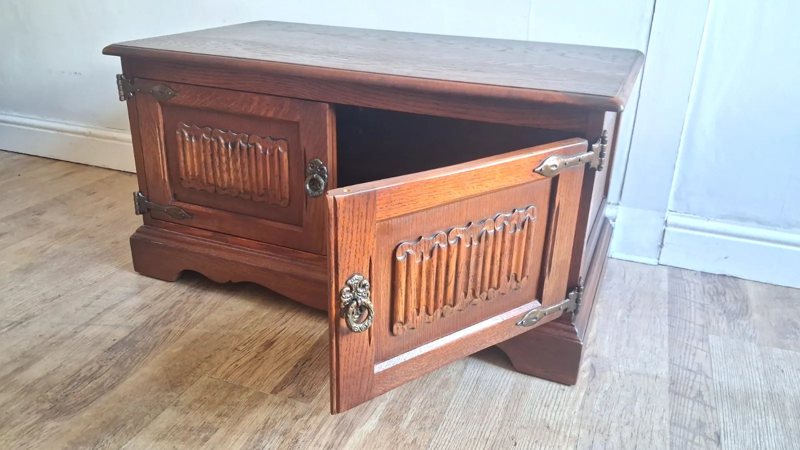 Outstanding Old Charm Solid Oak Linenfold Tv Cabinet /Media Unit photo for sale