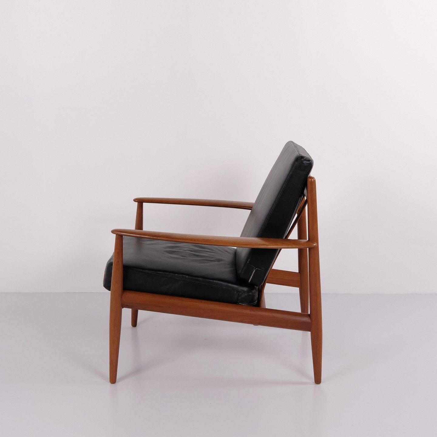 Model 118 Armchair By Grete Jalk For France & Søn In Teak And Black Leather From The 1960s photo furniture
