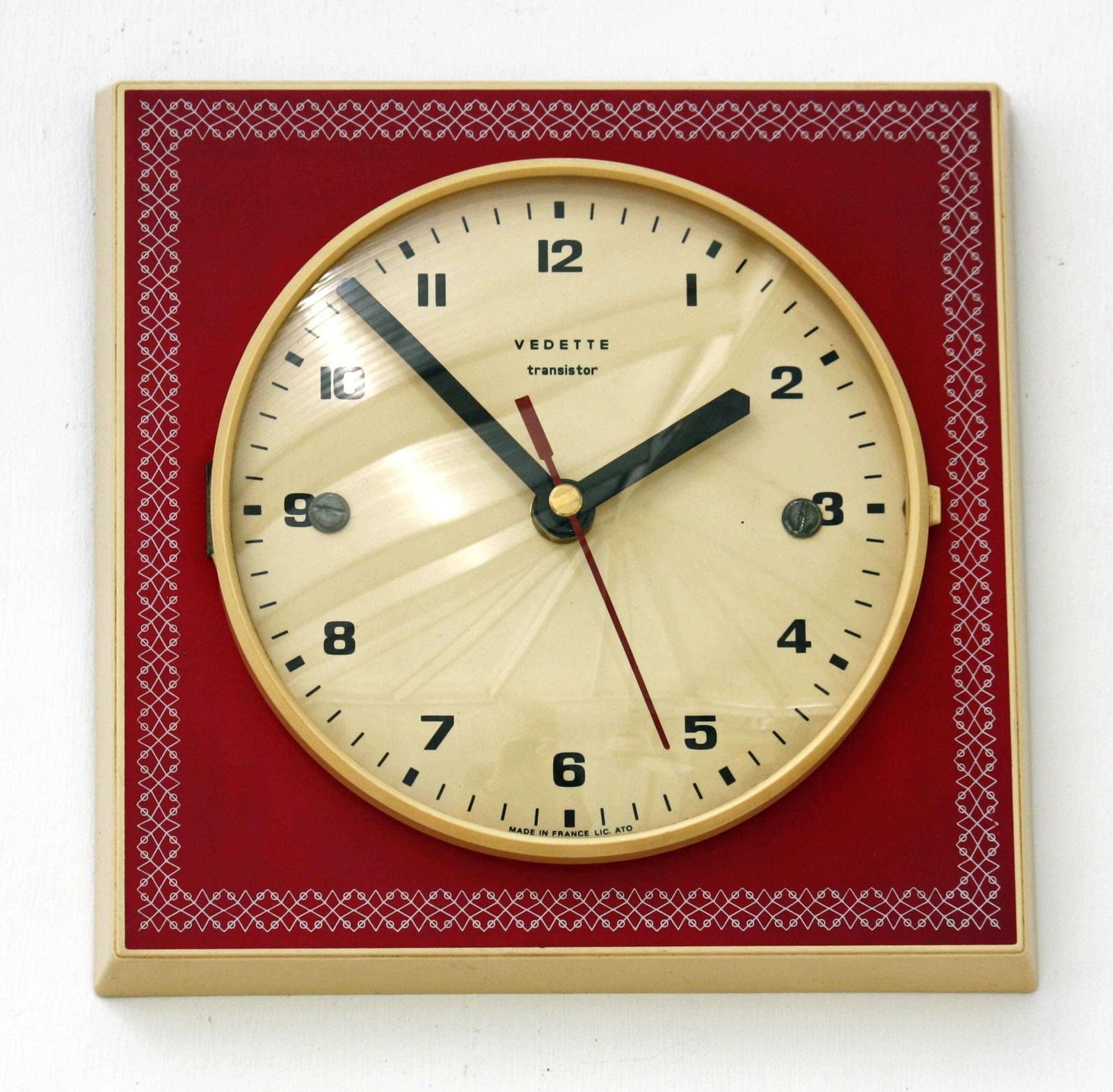 Vintage Vedette Wall Clock   20cm French Retro Mid Century Style Clock Red Gift Off The Wall Clocks photo furniture