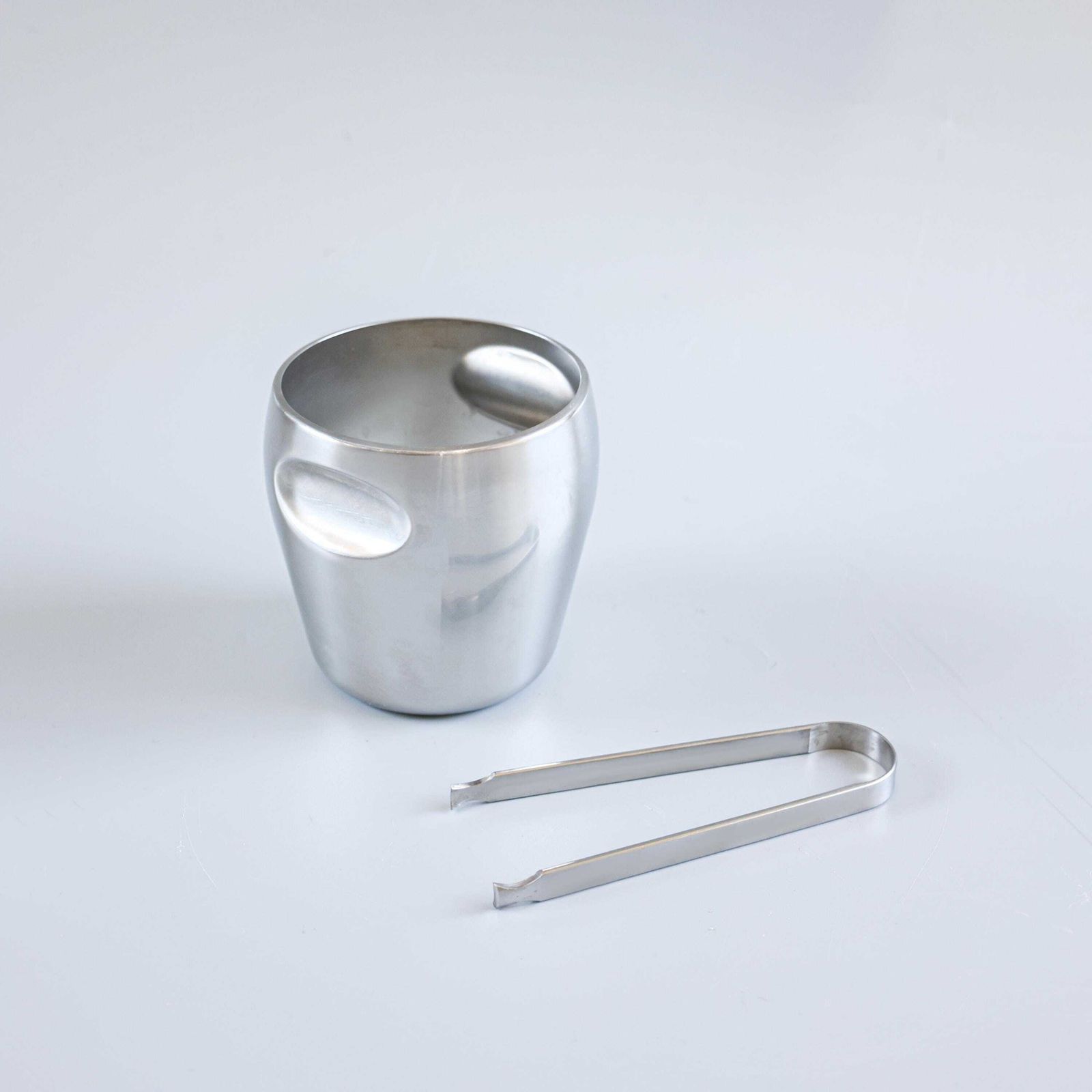 Vintage Alessi Ijsemmer + Ijstang, Ca. Jaren 1970. photo Woonaccessoires
