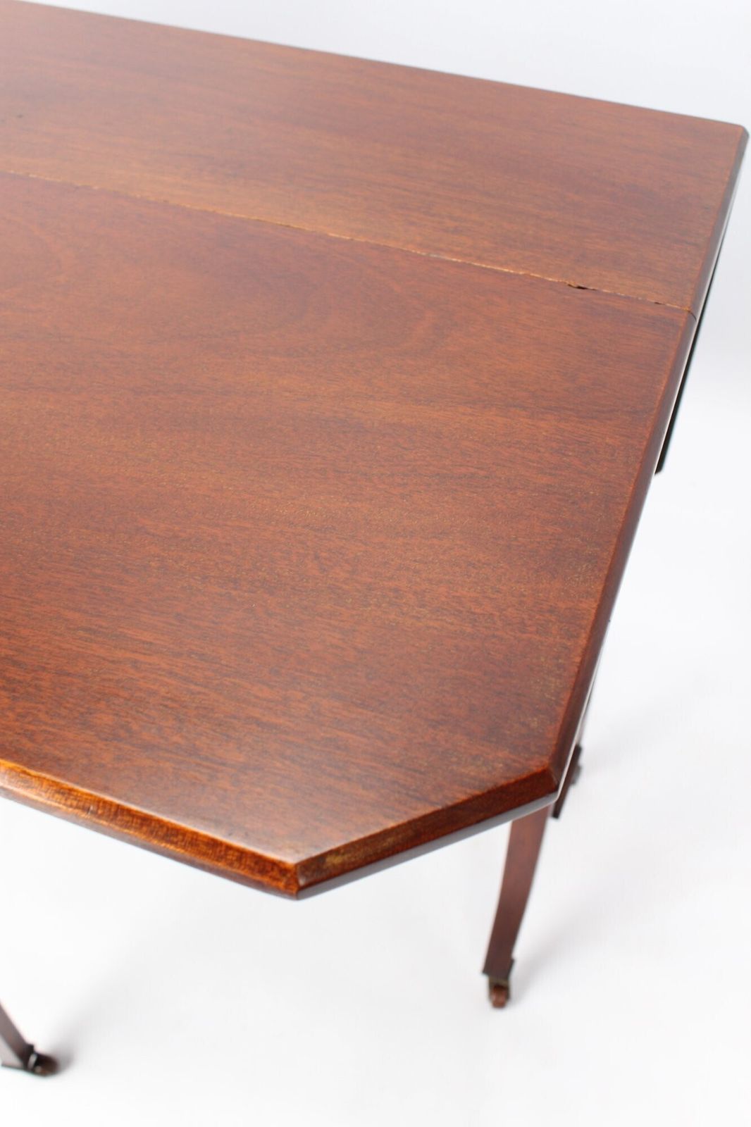 Edwardian Mahogany Sutherland Table photo vinterior