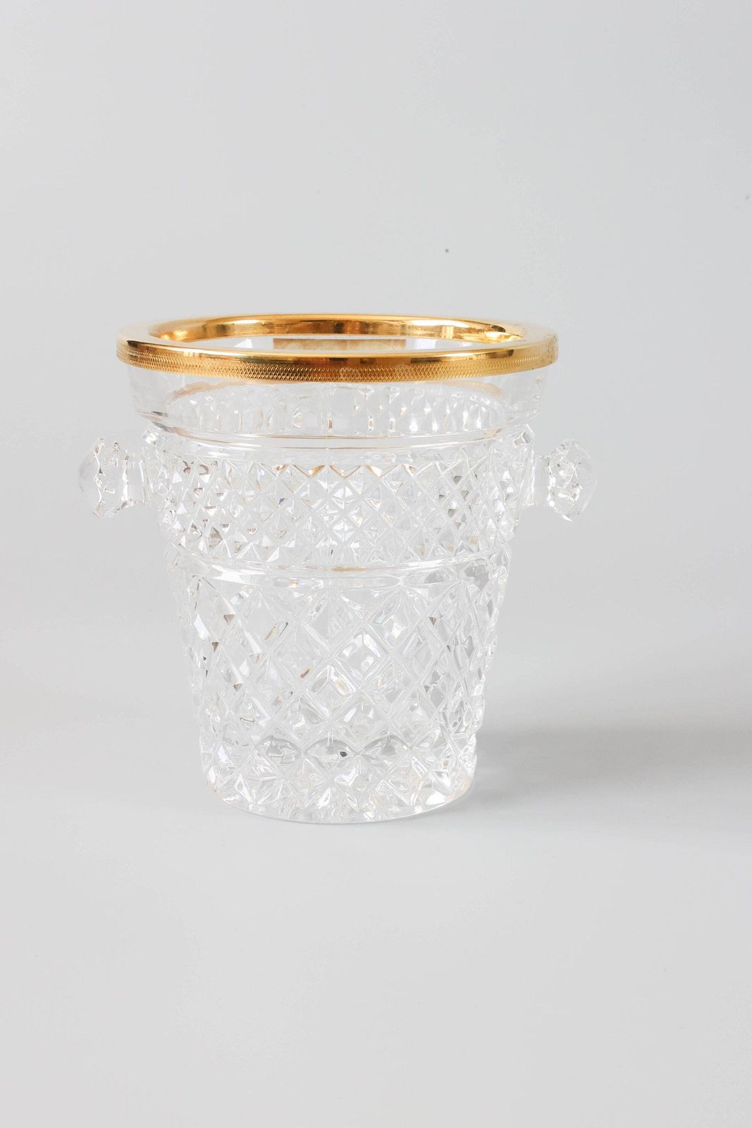 Seau à glace en cristal de Bohême doré, années 1960. photo Décoration