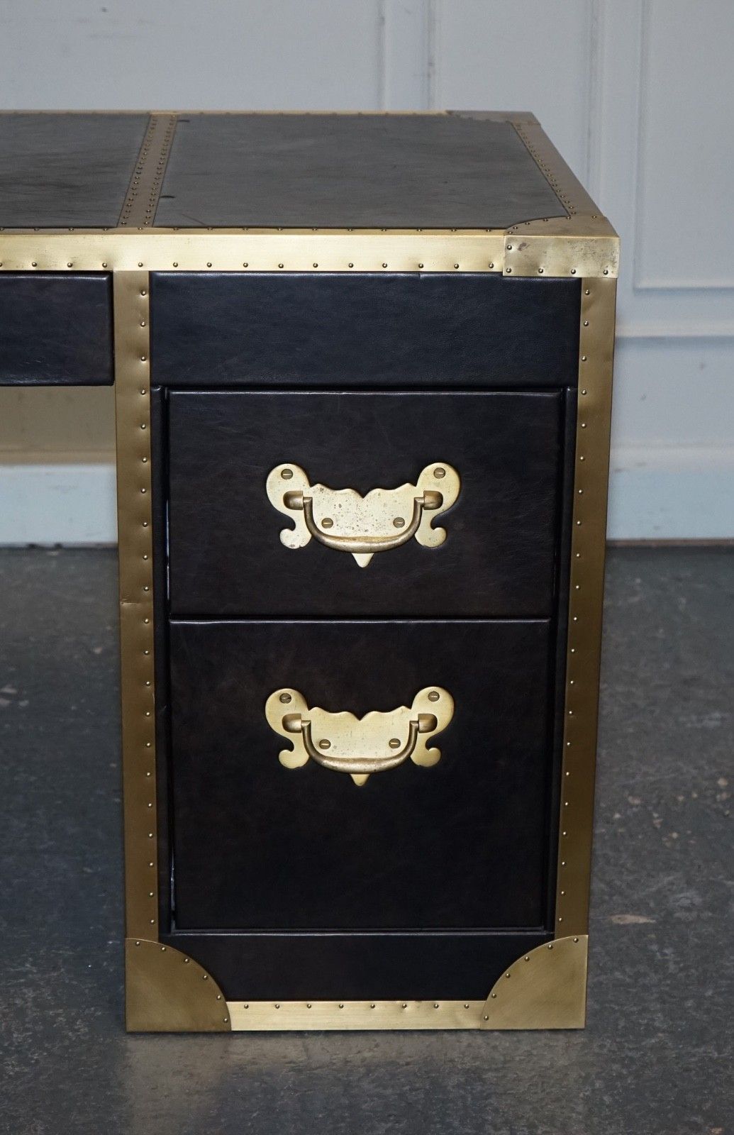 Timothy Oulton Cumberland Collection Aged Leather Desk Red Velvet Lining photo buy