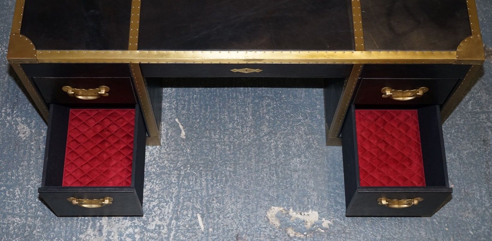 photo vintage Timothy Oulton Cumberland Collection Aged Leather Desk Red Velvet Lining