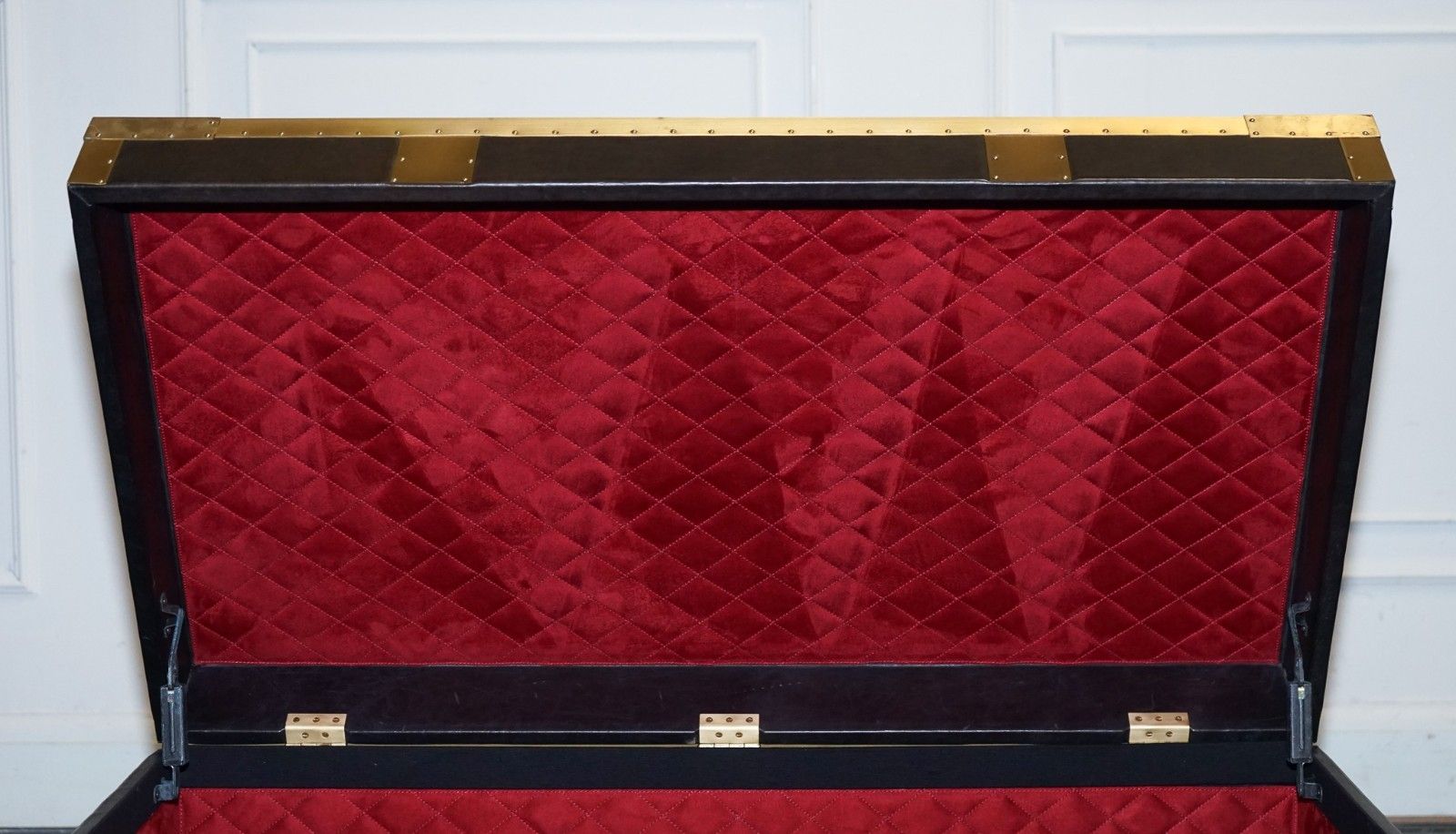 Furniture Timothy Oulton Cumberland Collection Storage Trunk With Red Velvet Lining photo