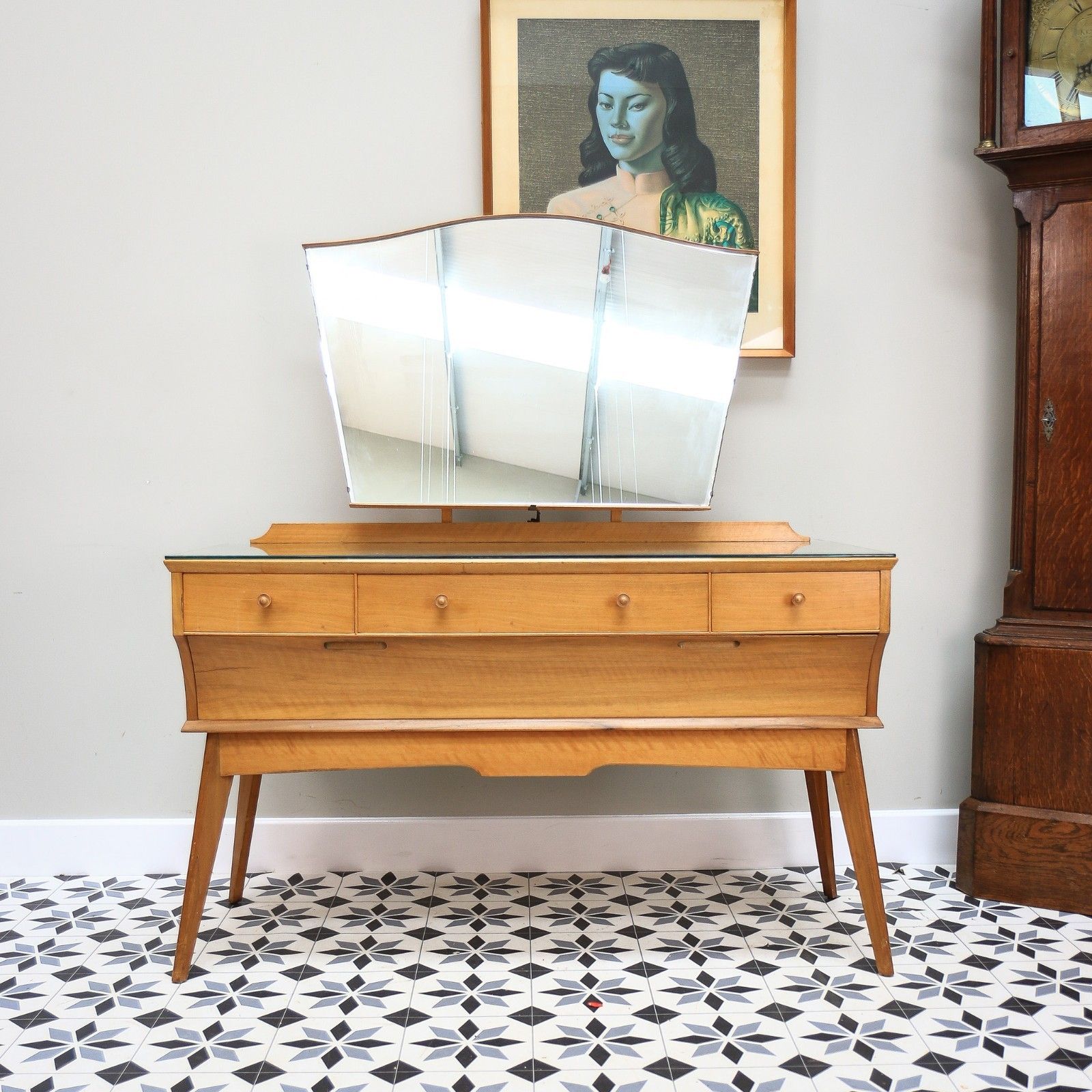 Alfred Cox Mid Century Dressing Table In Walnut 1960s With Three Mirrors photo Furniture