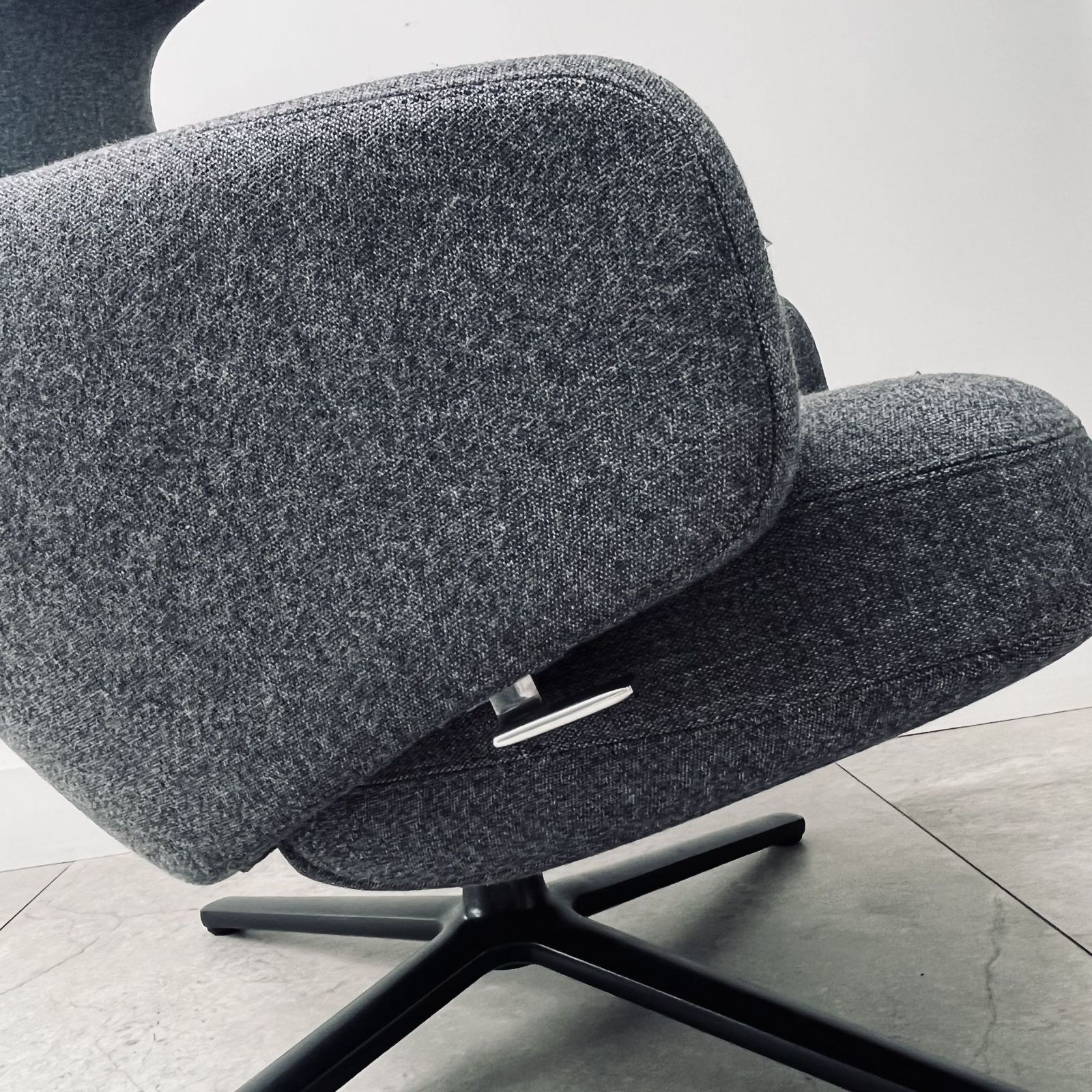 Antonio Citterio Grand Repos Lounge Chair For Vitra X2 photo vintage