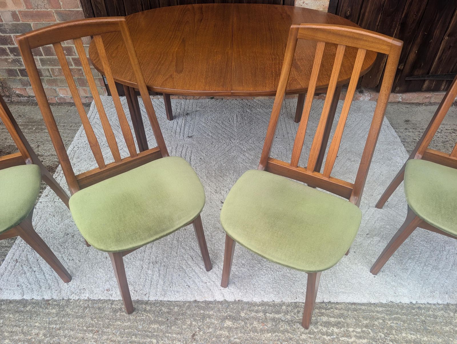 photo furniture Mid Century Extending Teak Dining Table And 4 Chairs In The Style Of Sutcliffe Todmorden.
