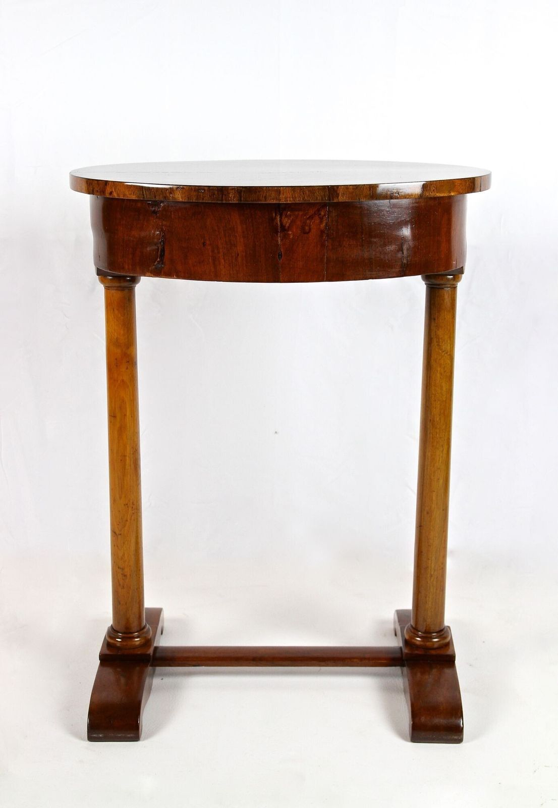 photo furniture 19th Century Oval Biedermeier Nutwood Side Table, Austria Circa 1830