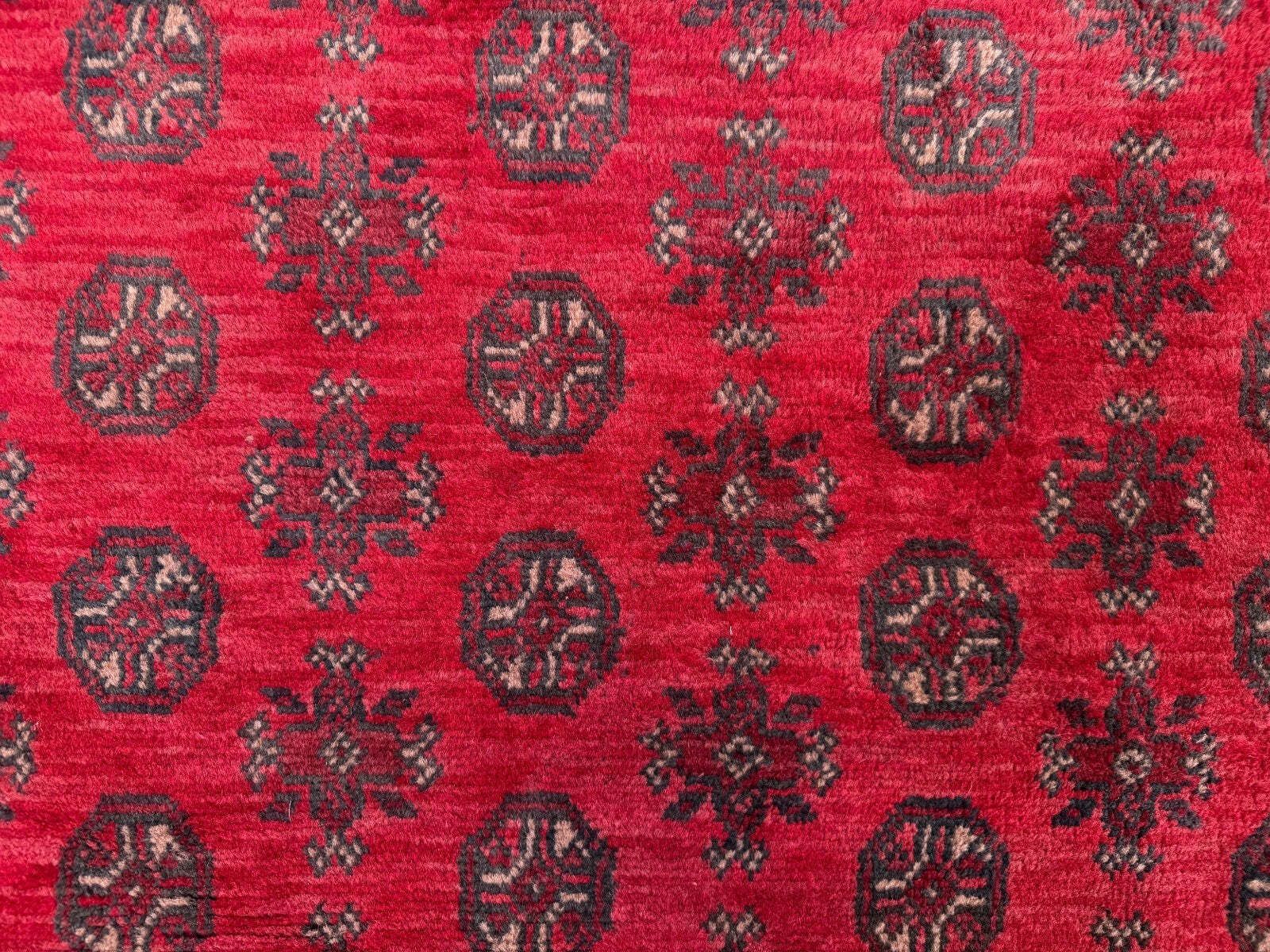 photo for sale Vintage Afghaans Turkoman dorpsvloerkleed 195x280 cm, rood, zwart tribaal groot 2541