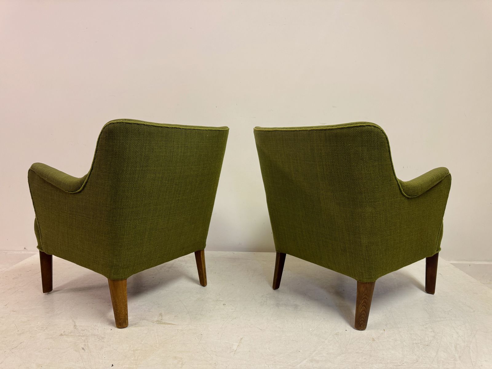 Furniture Pair Of Model 1748 Armchairs By Peter Hvidt For Fritz Hansen, Denmark, Circa 1950s photo