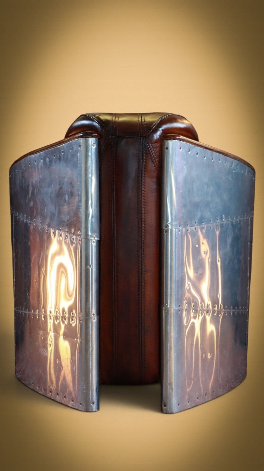 Stunning Timothy Oulton Aviator Tomcat Club Armchair In Buck'dn Brok'n Leather🚚 photo 2800.0