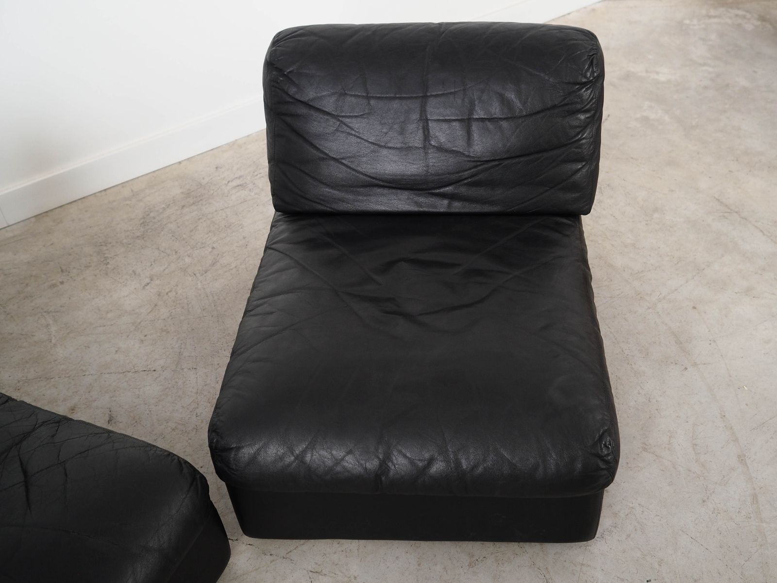 photo furniture Modular Leather Sofa, Italian Design, 1970s, Made In Italy